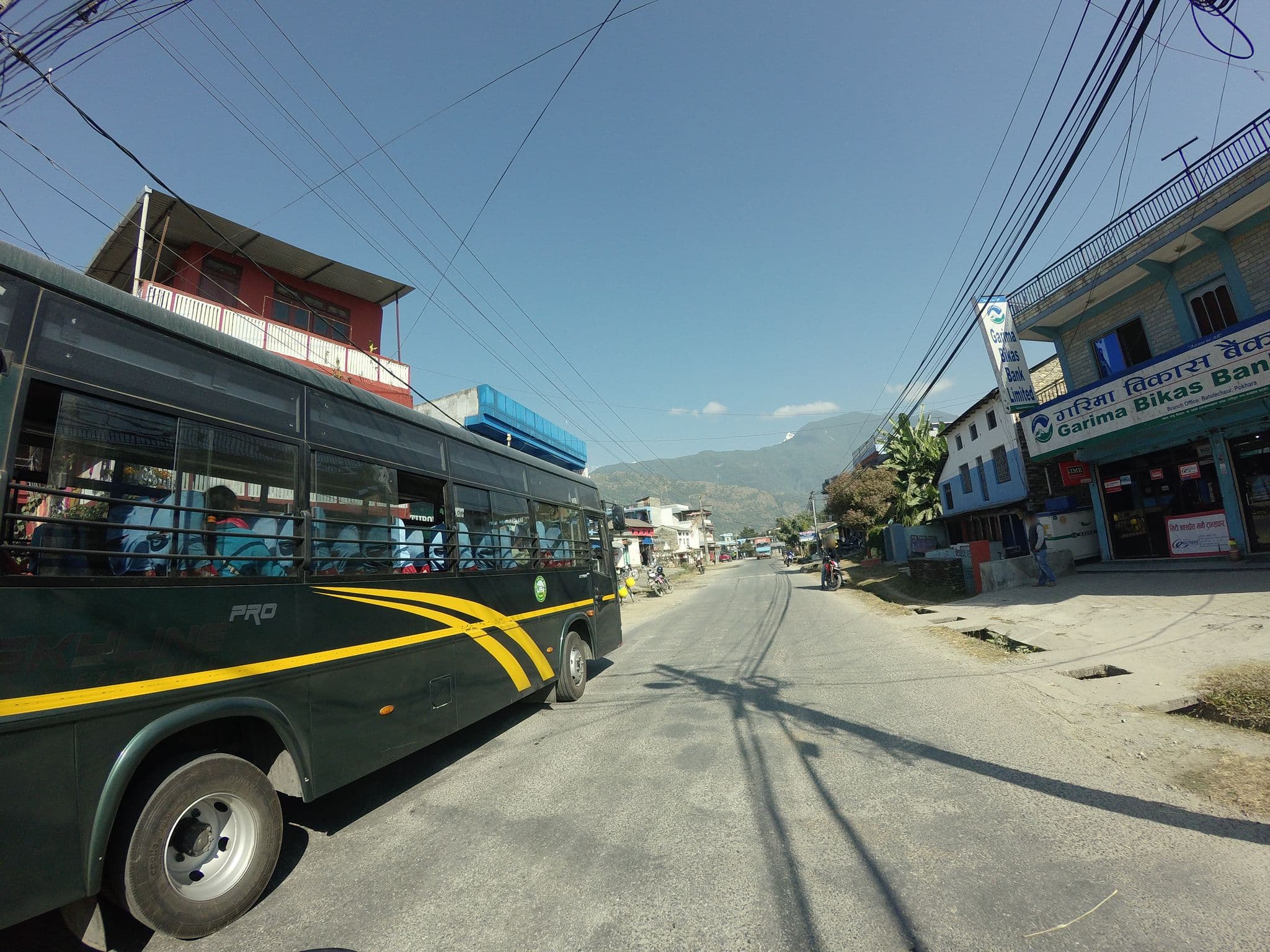 Street view near A-One Mo:Mo, Pokhara
