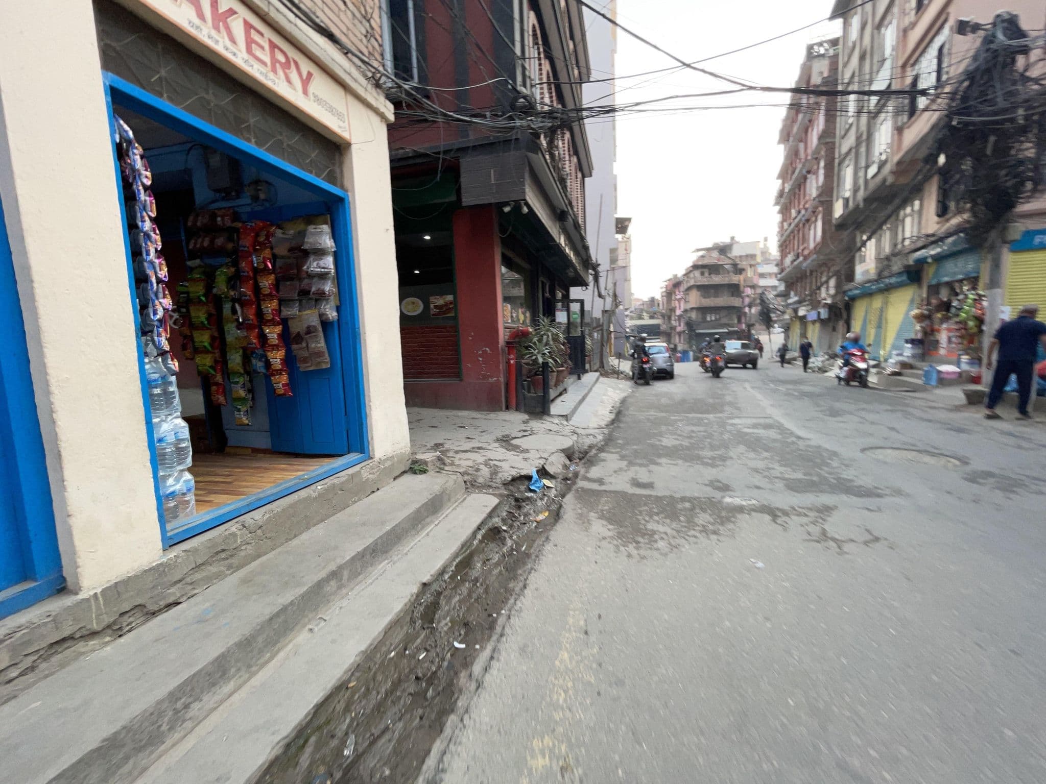 Street view near Hotel Moonlight, Kathmandu