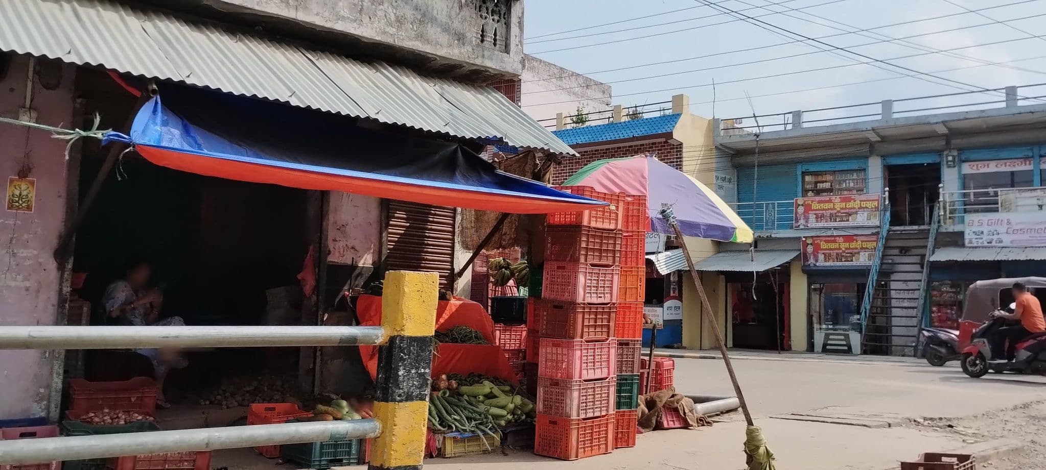 Street view near Thapa Hotel, Nepalgunj