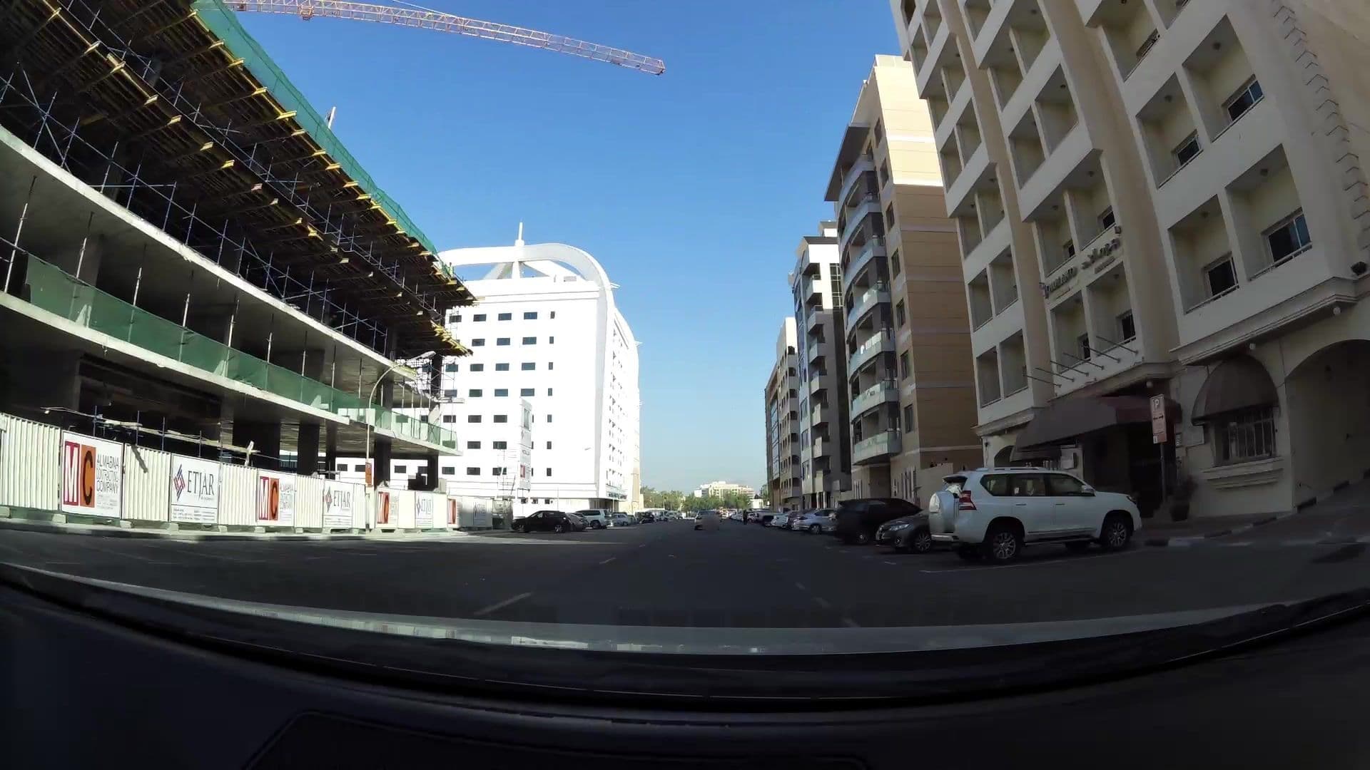 Street view near Green House Hotel Apartments, Mankhūl — © kaartcam (CC BY-SA · Mapillary)