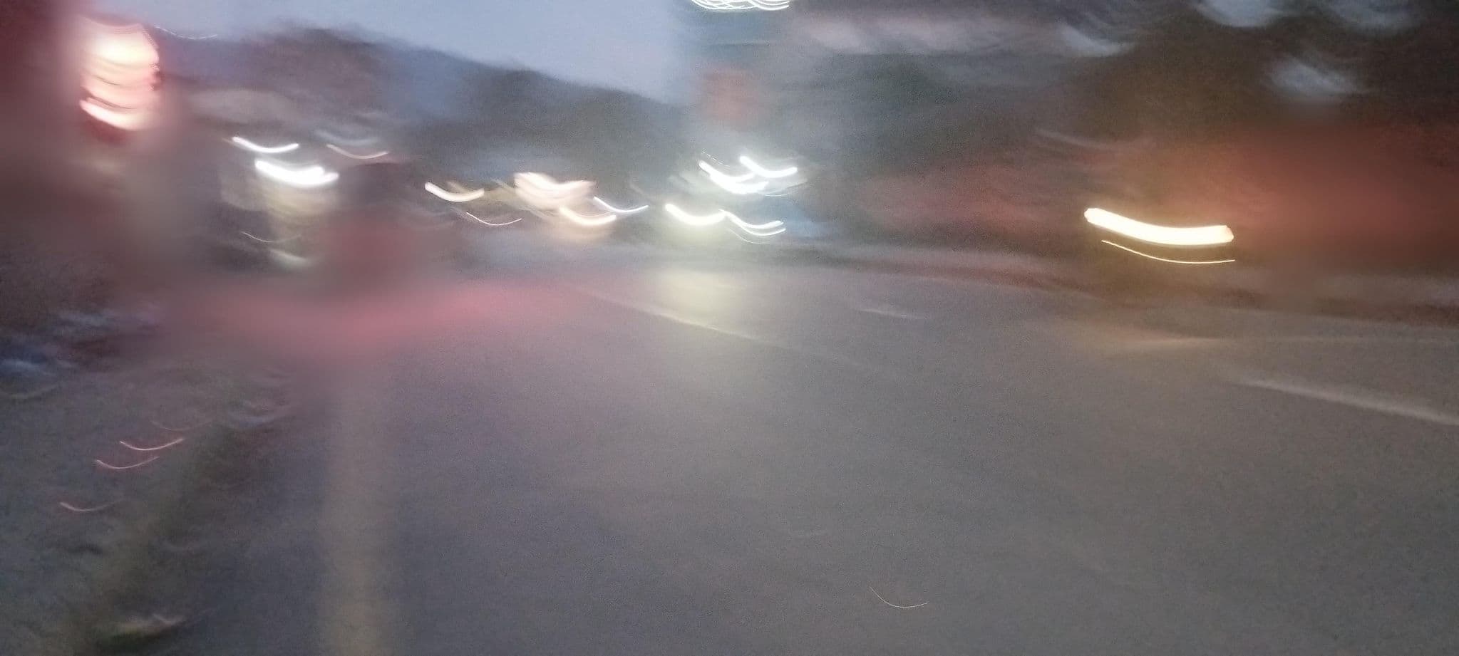 Street view near Hotel Suneri, Chapali̇̄ Bhaḍrakāli̇̄