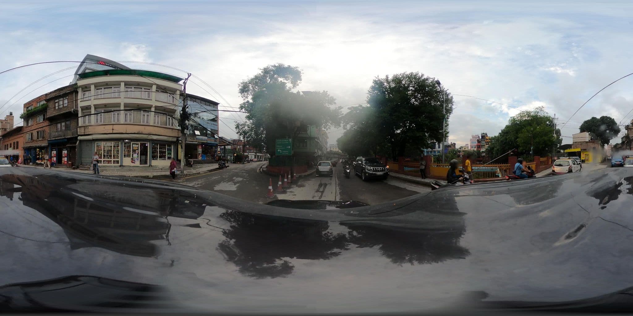 Street view near Kathmandu Marriott Hotel, Kathmandu