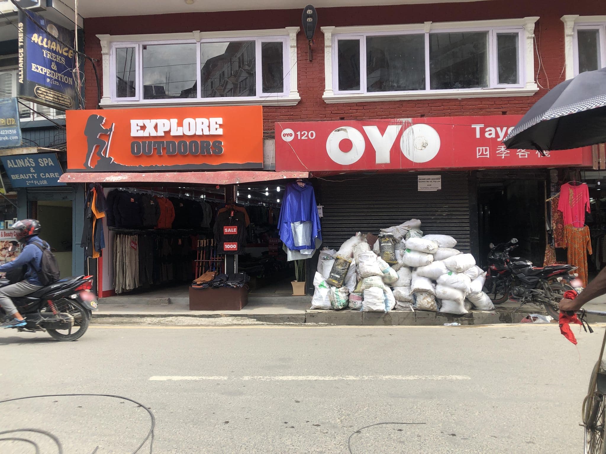 Street view near Hotel Yukhang, Kathmandu