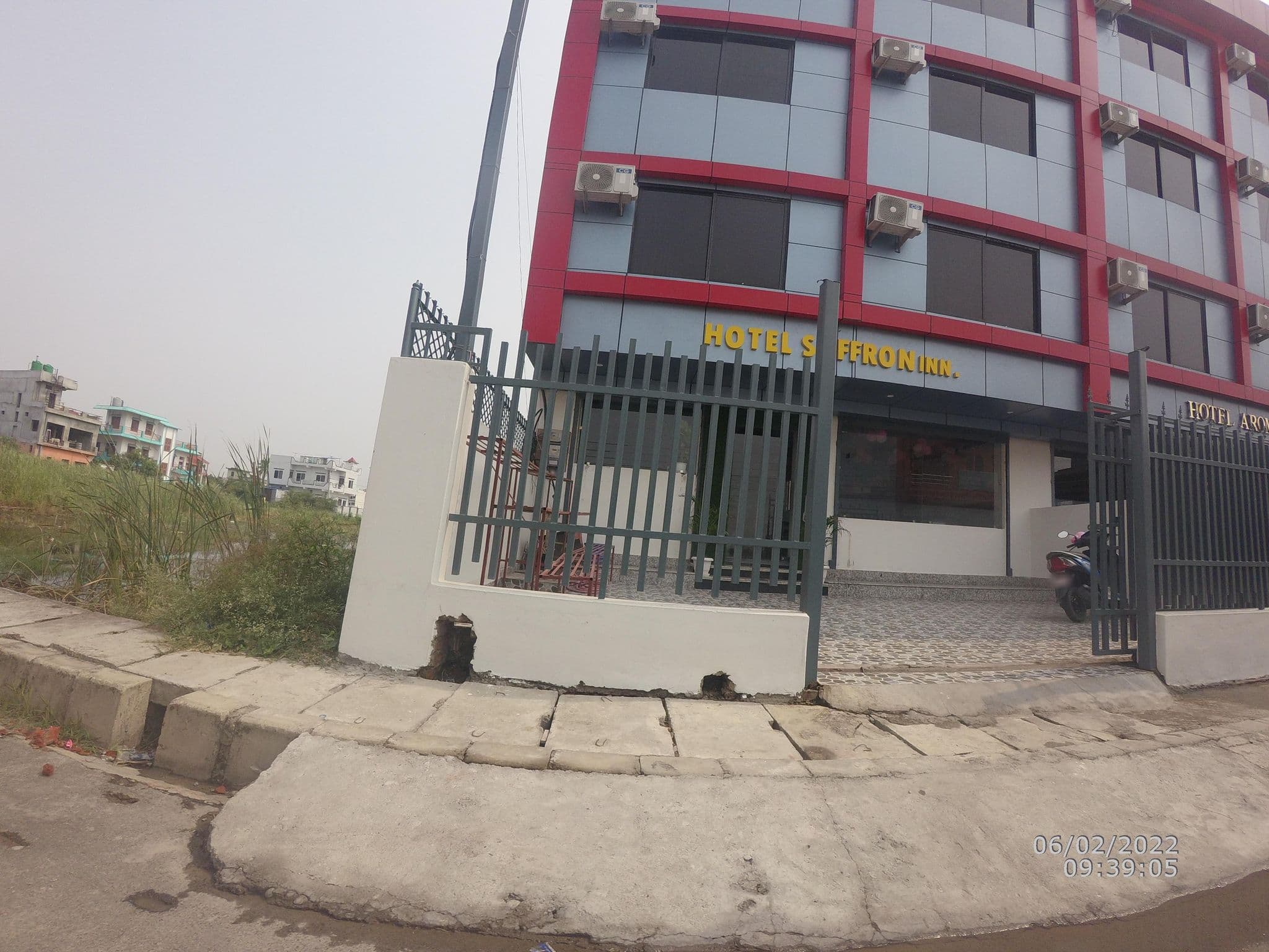 Street view near Hotel Saffron Inn, Siddharthanagar — © gauravparajuli09 (CC BY-SA · Mapillary)