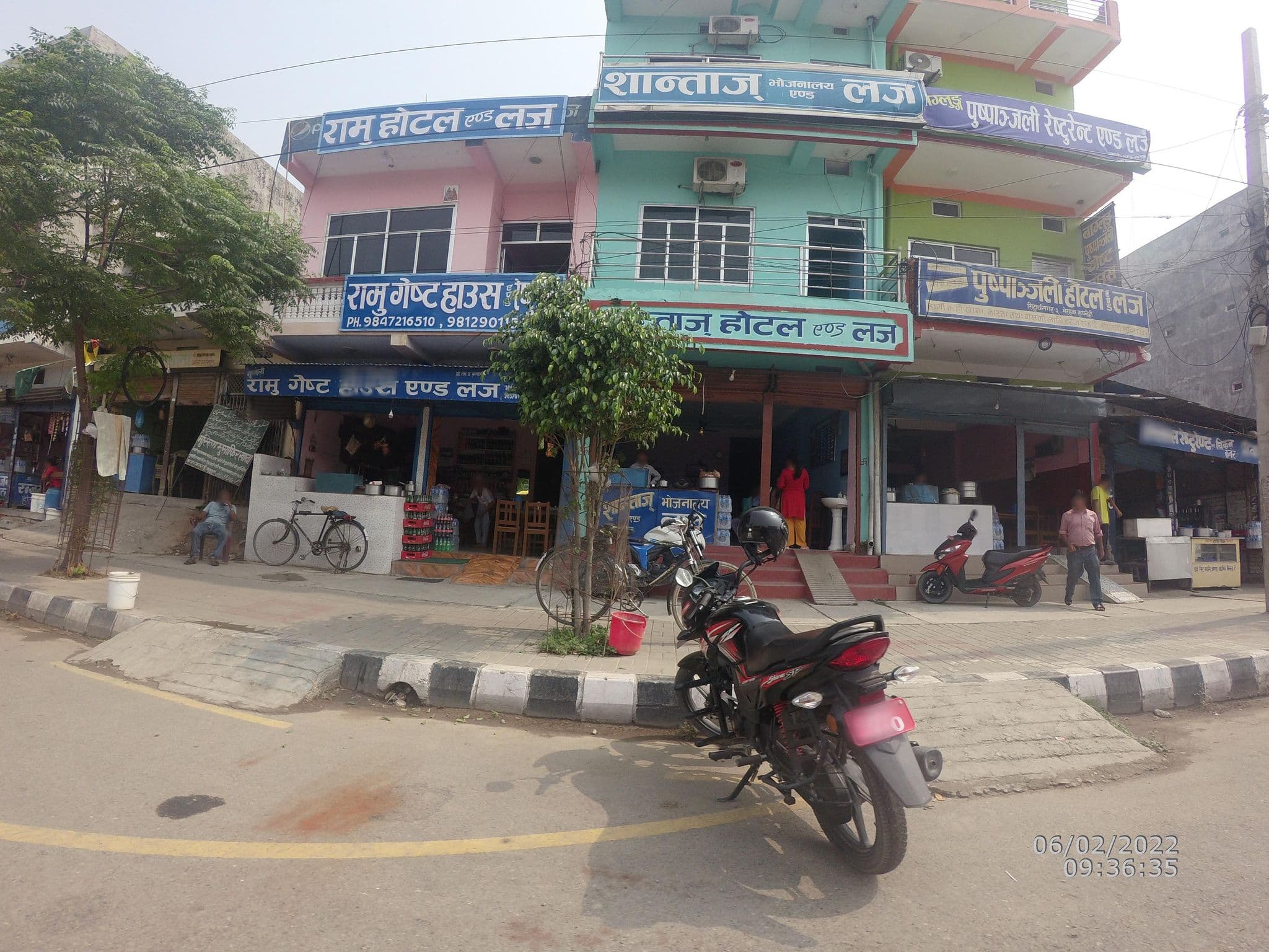 Street view near Ramu Guest house and Louge, Siddharthanagar — © gauravparajuli09 (CC BY-SA · Mapillary)