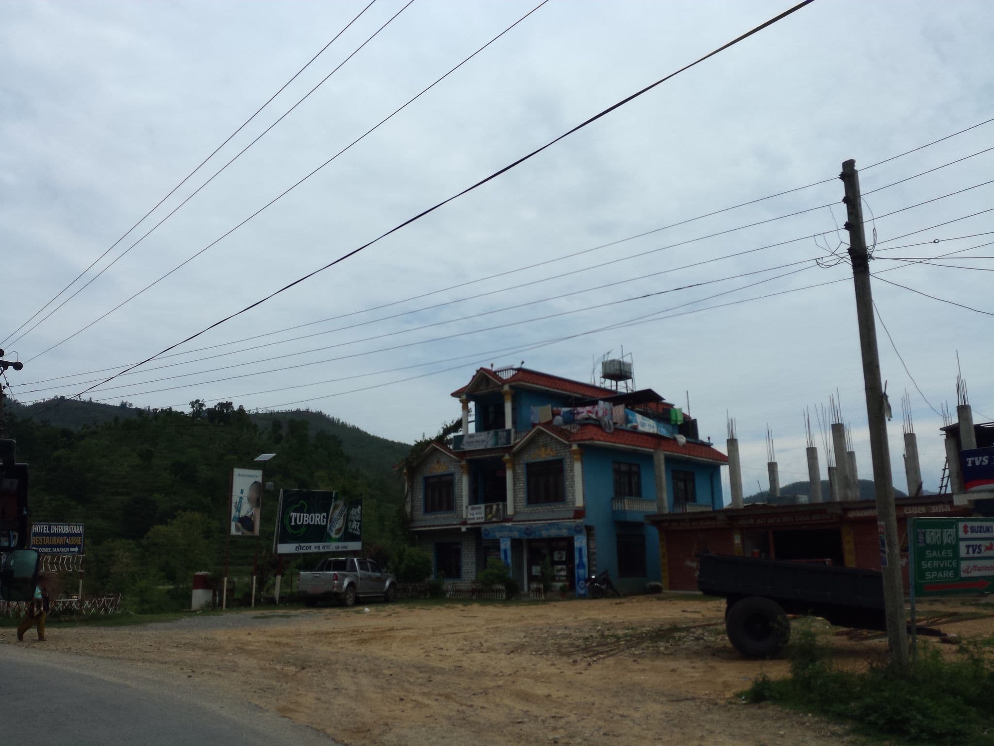 Street view near New Star Hotel, Besisahar
