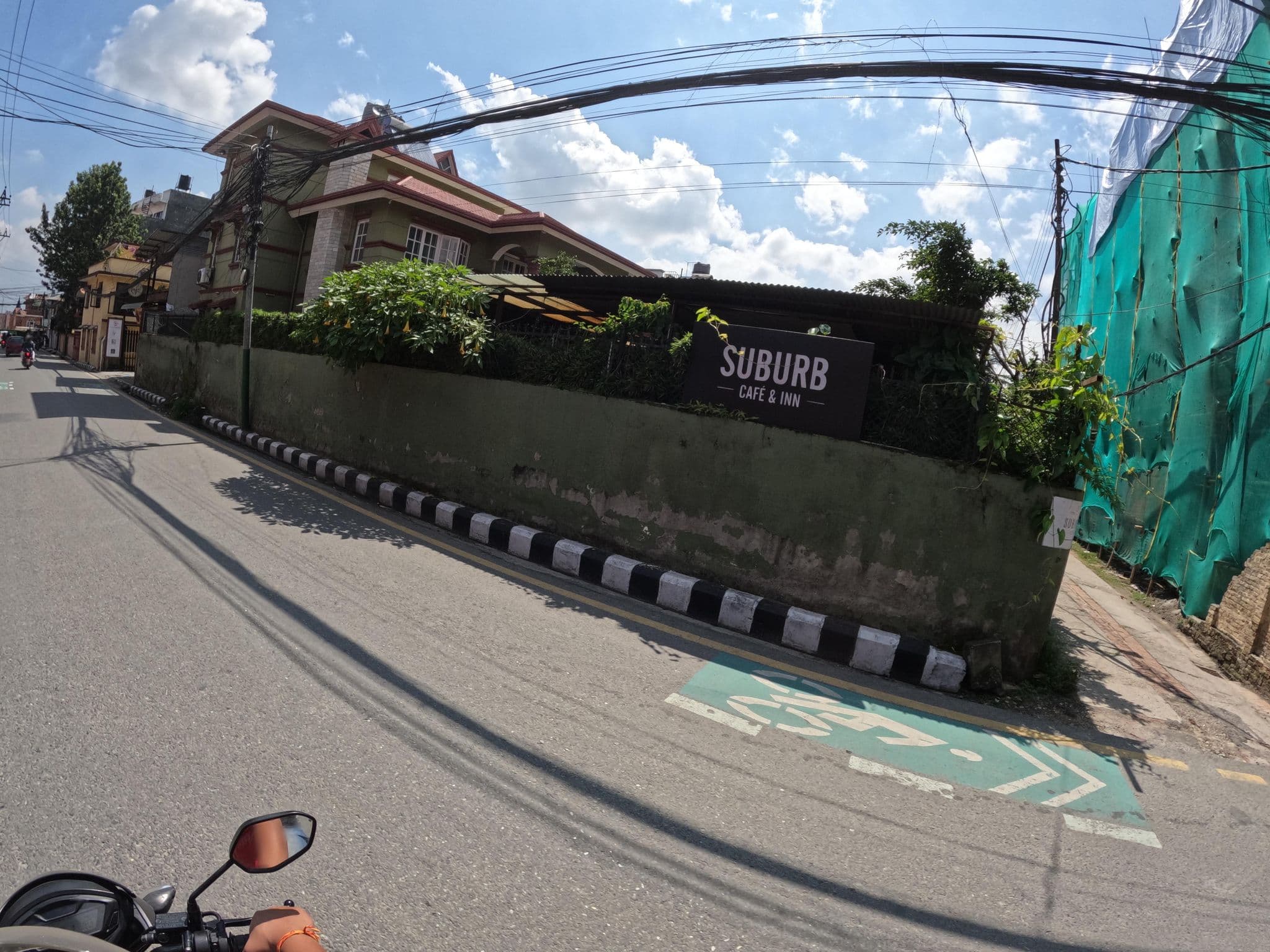 Street view near Hotel Greenwich, Pātan