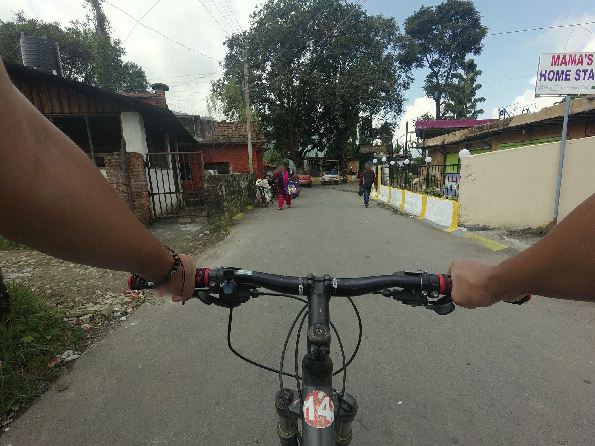 Street view near Hotel Fewa, Pokhara