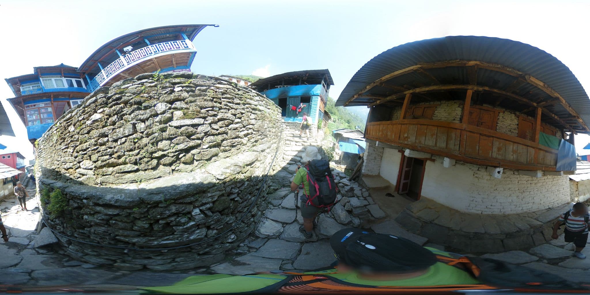 Street view near Hill Top Guest House, Chitre — © javiersanp (CC BY-SA · Mapillary)