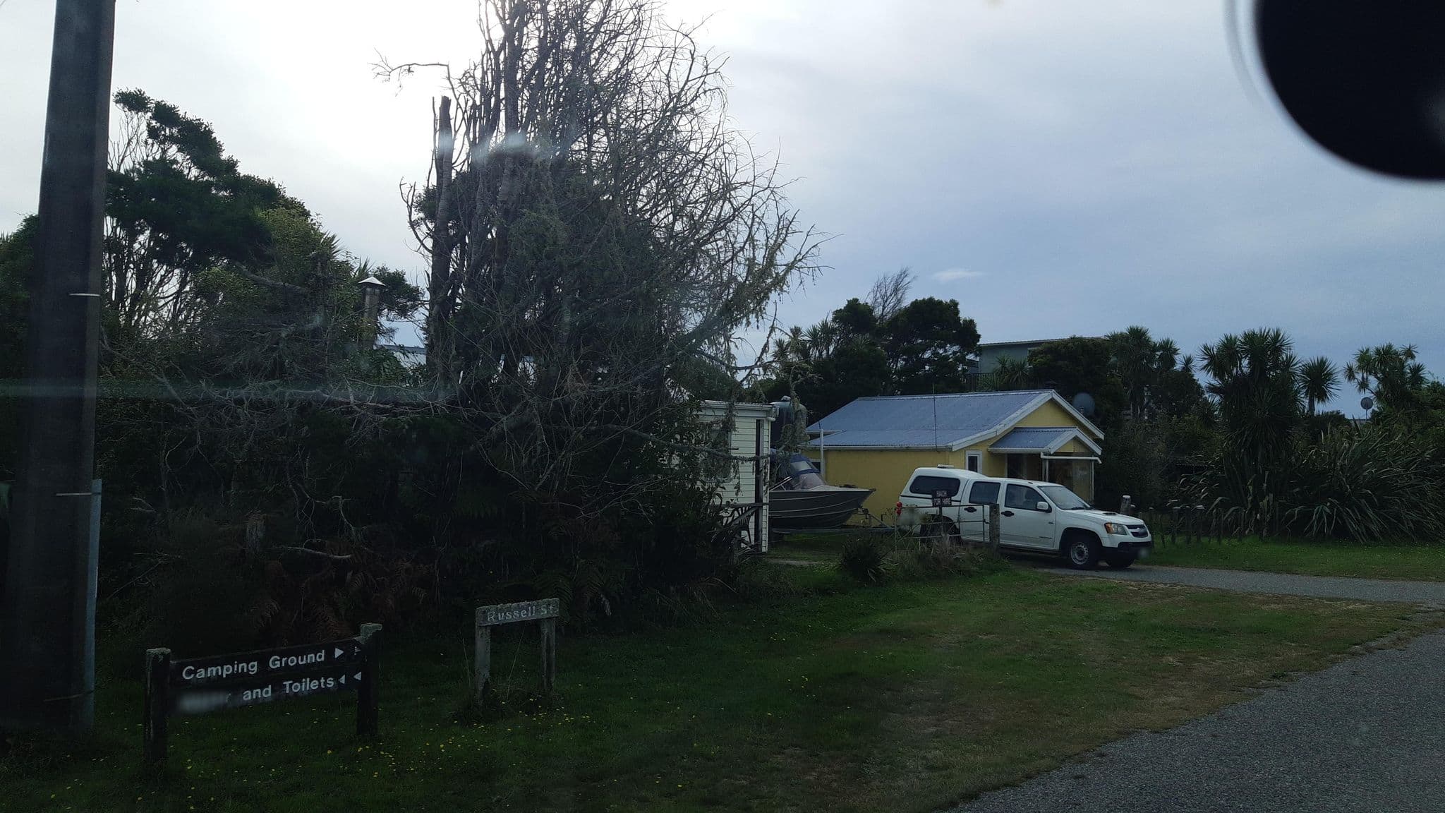 Street view near Okarito Historic Hostel, Waikowhai — © 3stripes (CC BY-SA · Mapillary)