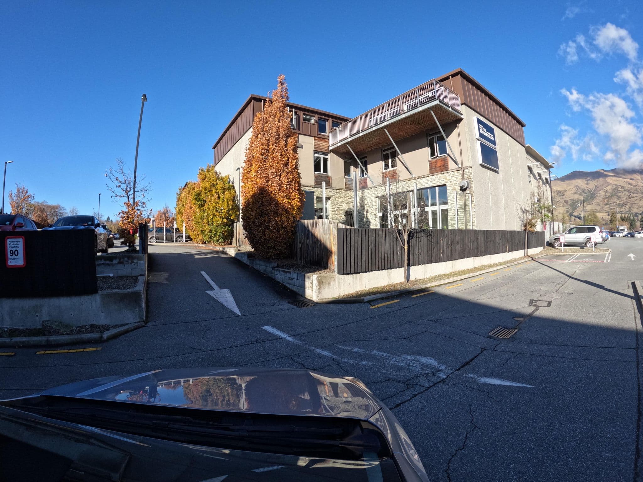 Street view near The Brownston, Wanaka — © skillsy (CC BY-SA · Mapillary)