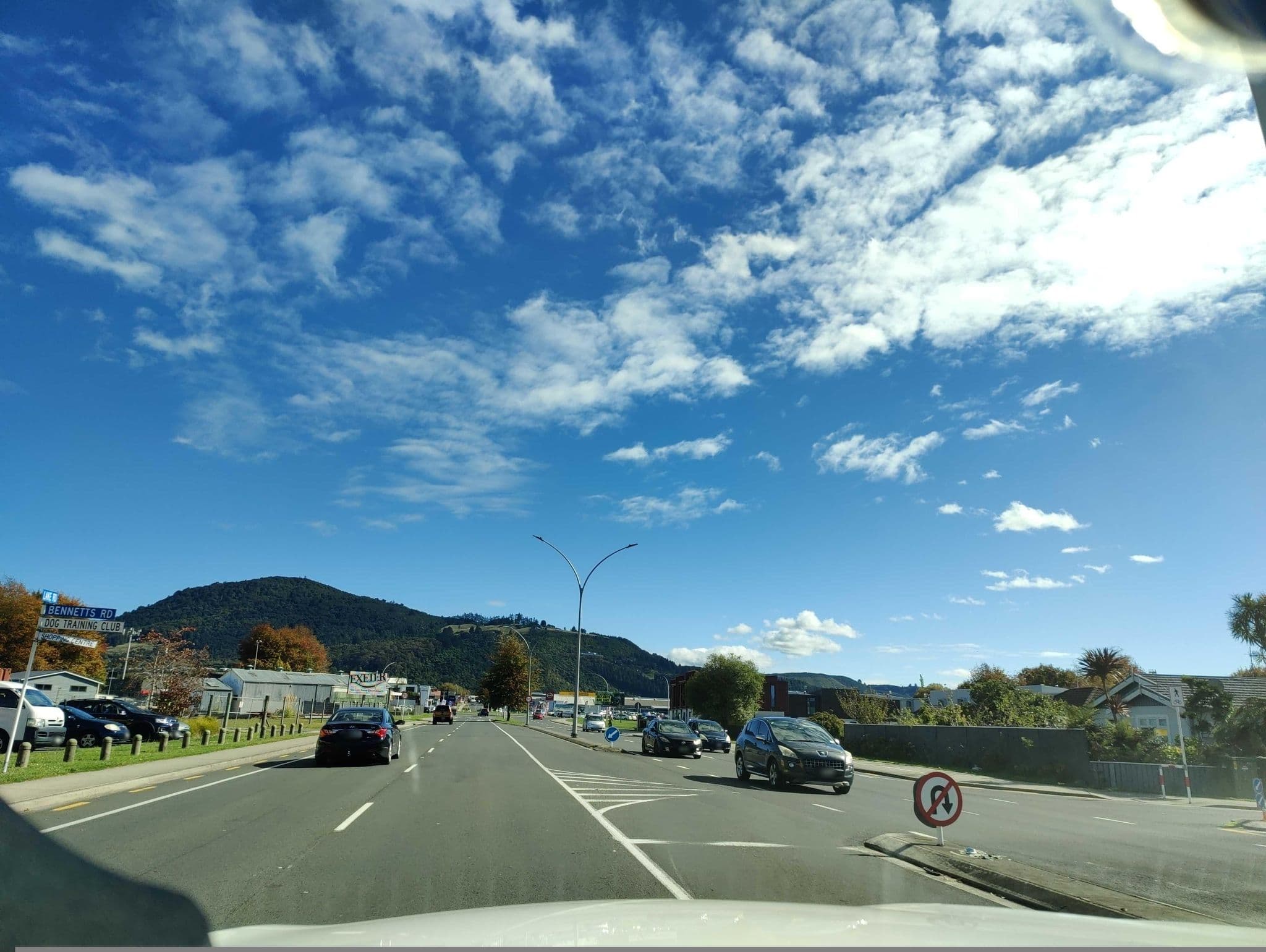 Street view near Leisure Inn, Rotorua — © elphix (CC BY-SA · Mapillary)