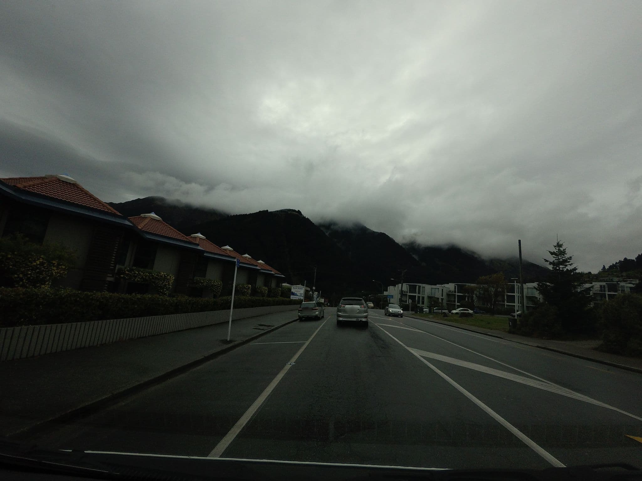 Street view near Blue Peaks Lodge, Queenstown — © mishari (CC BY-SA · Mapillary)