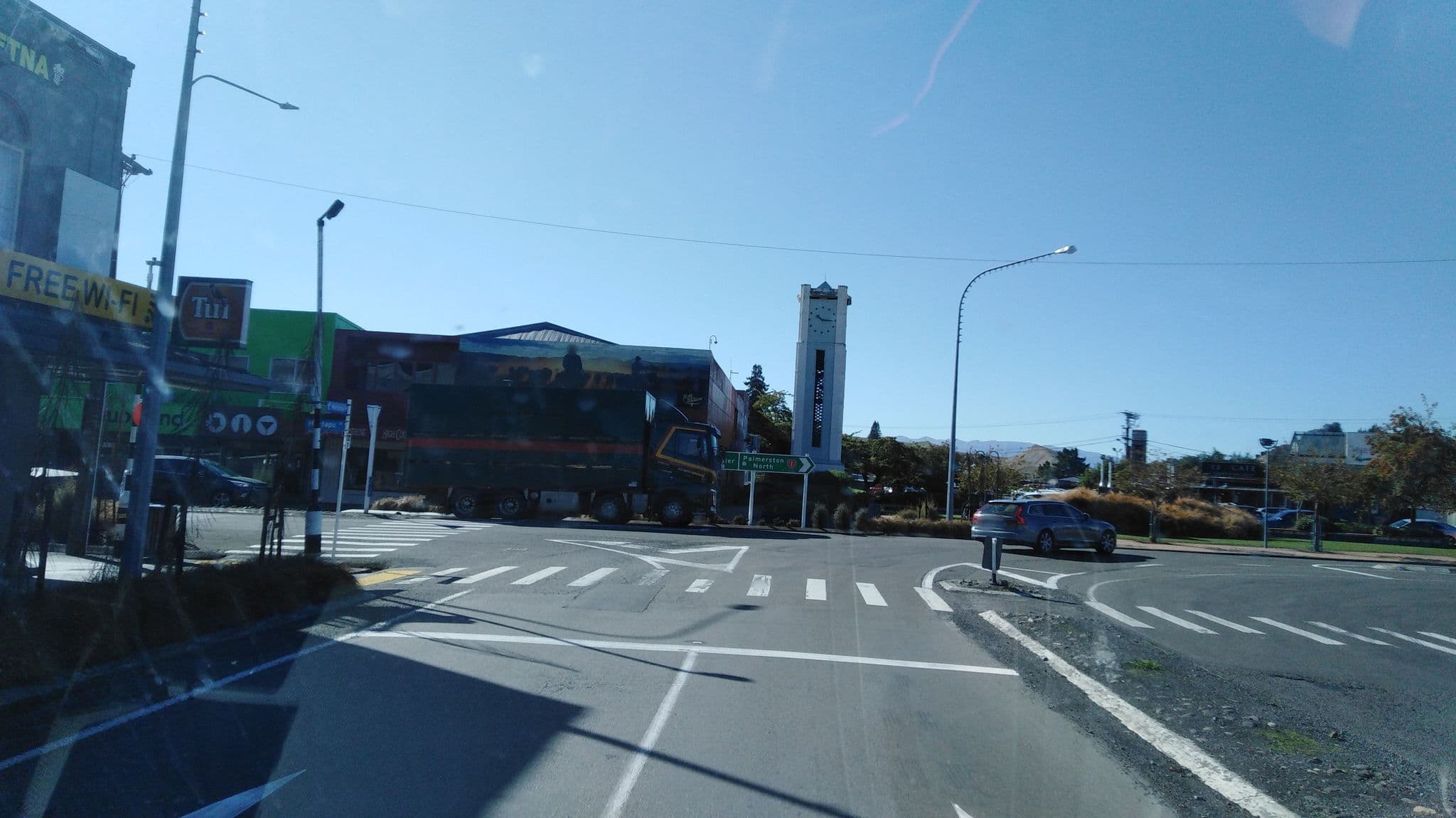 Street view near Gretna Hotel, Taihape — © 1111 (CC BY-SA · Mapillary)