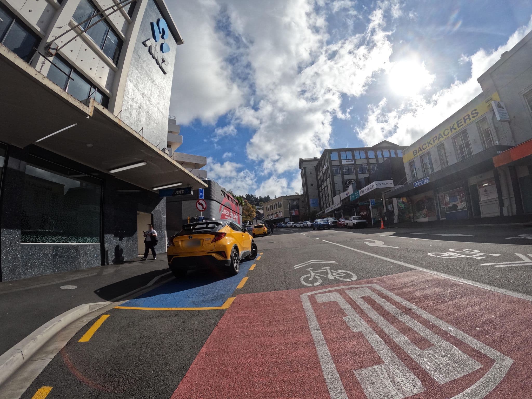 Street view near UpTown Backpackers, Dunedin — © skillsy (CC BY-SA · Mapillary)