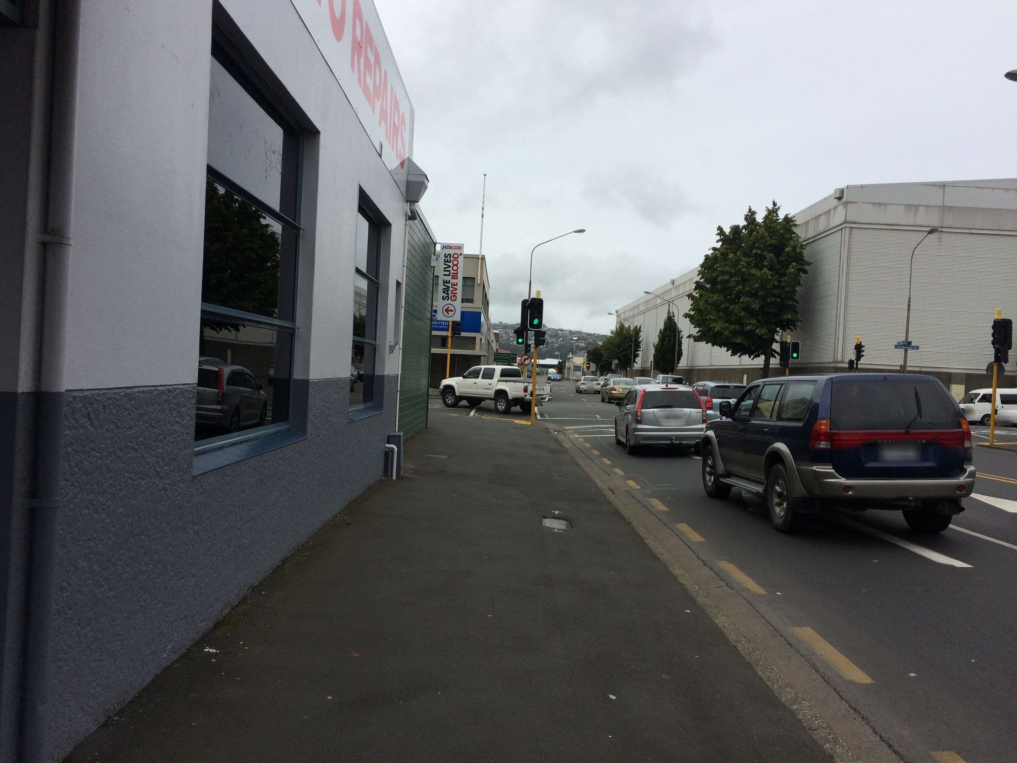 Street view near Victoria Hotel, Dunedin — © stefanie (CC BY-SA · Mapillary)