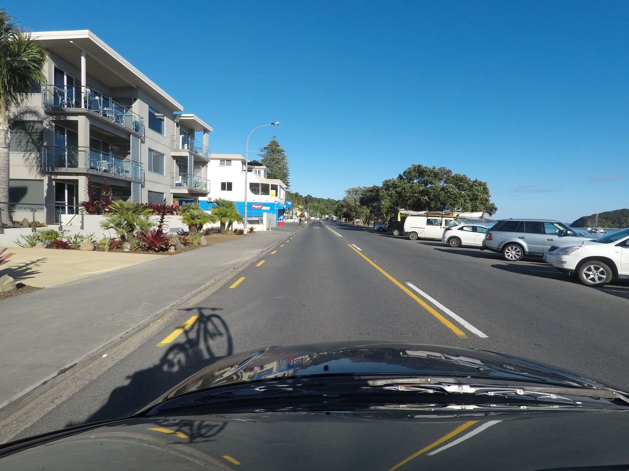 Street view near Edgewater Palms Apartments, Paihia — © ralley (CC BY-SA · Mapillary)