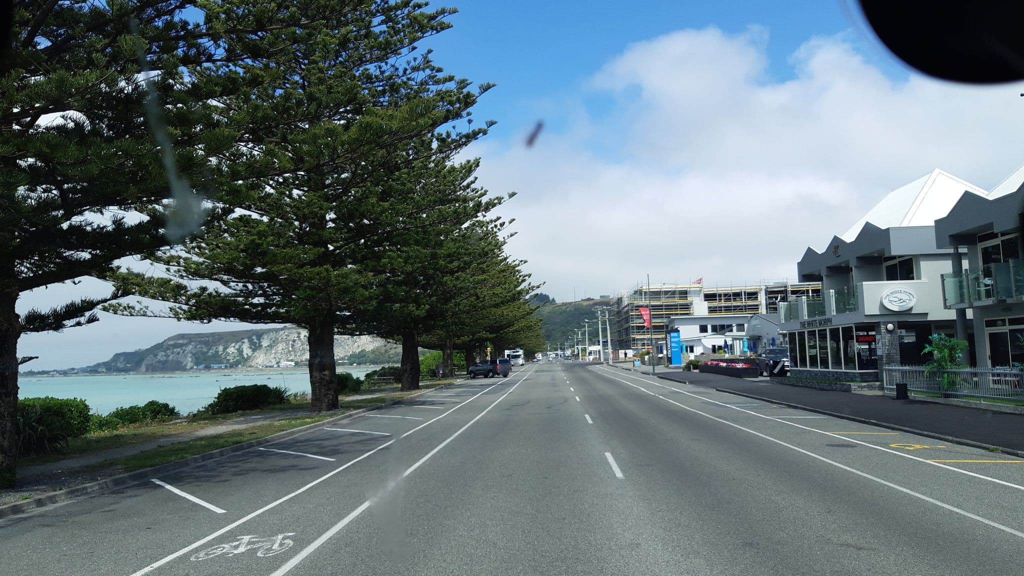 Street view near Waves on the Esplanade Kaikoura, Redwoodtown — © 3stripes (CC BY-SA · Mapillary)