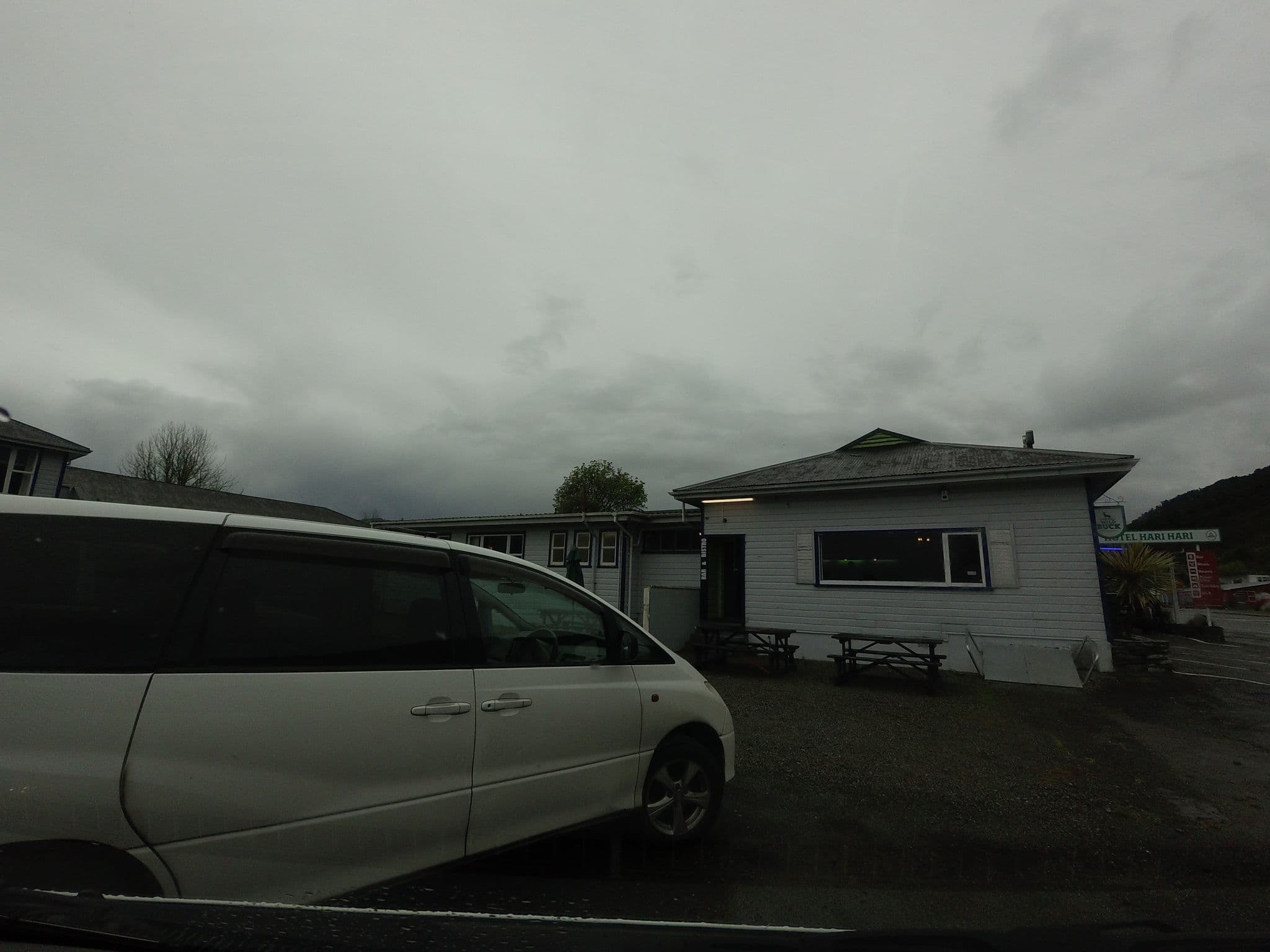 Street view near Hotel Hari Hari, Hokitika
