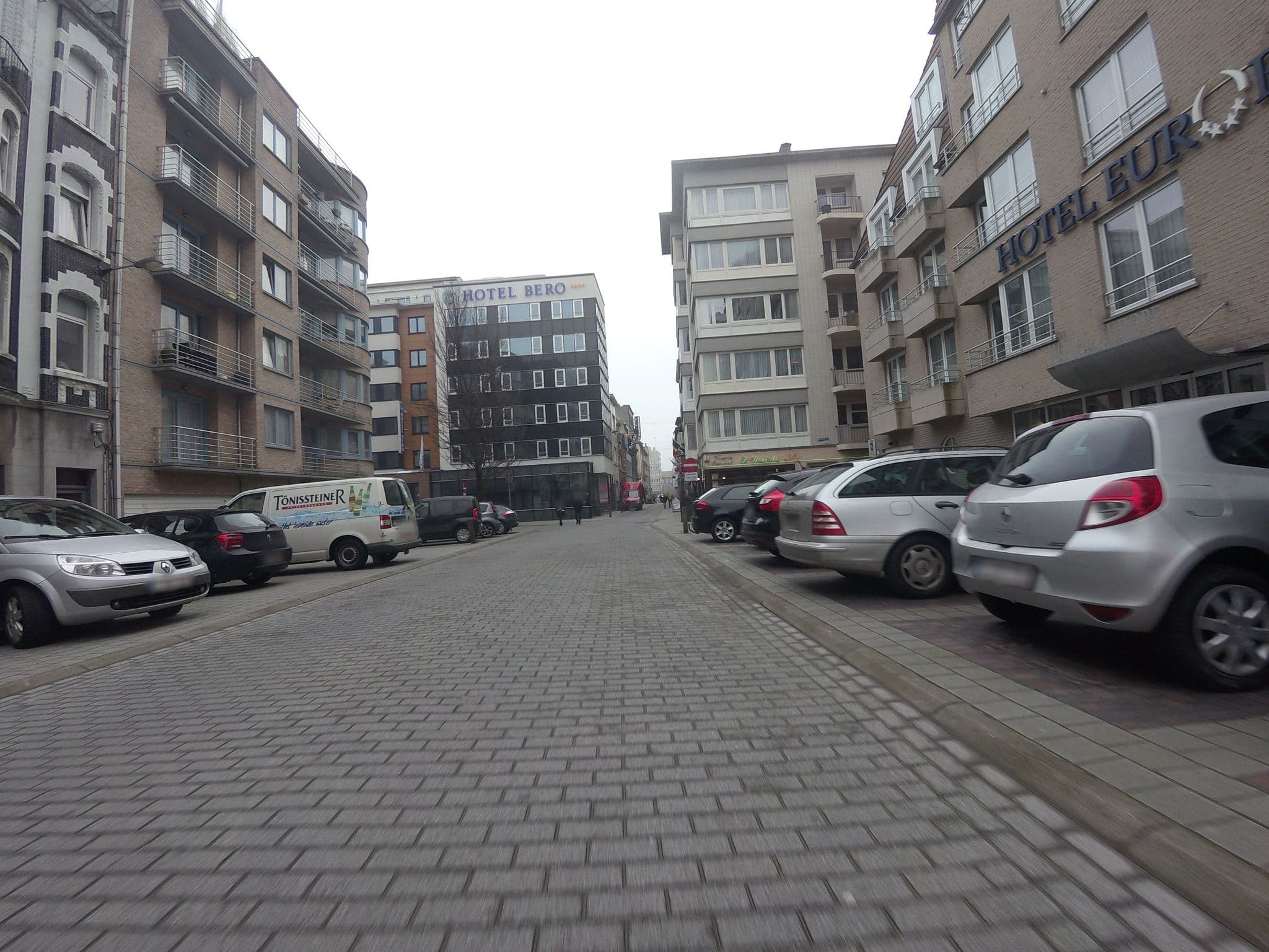 Street view near Hotel Europe, Ostend — © filipc (CC BY-SA · Mapillary)