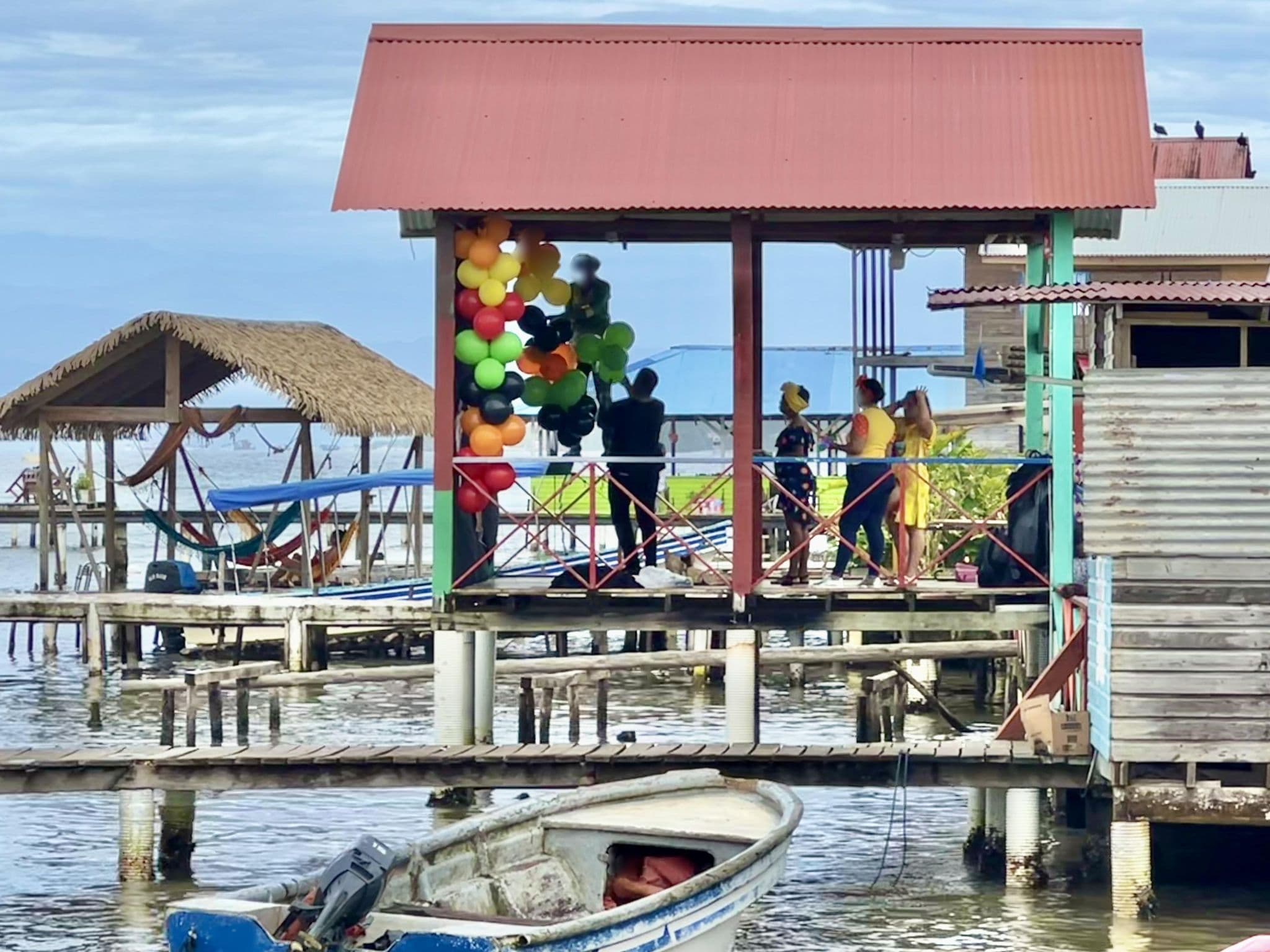 Street view near Hospedaje El Jaguar, Bocas del Toro — © achimbode (CC BY-SA · Mapillary)