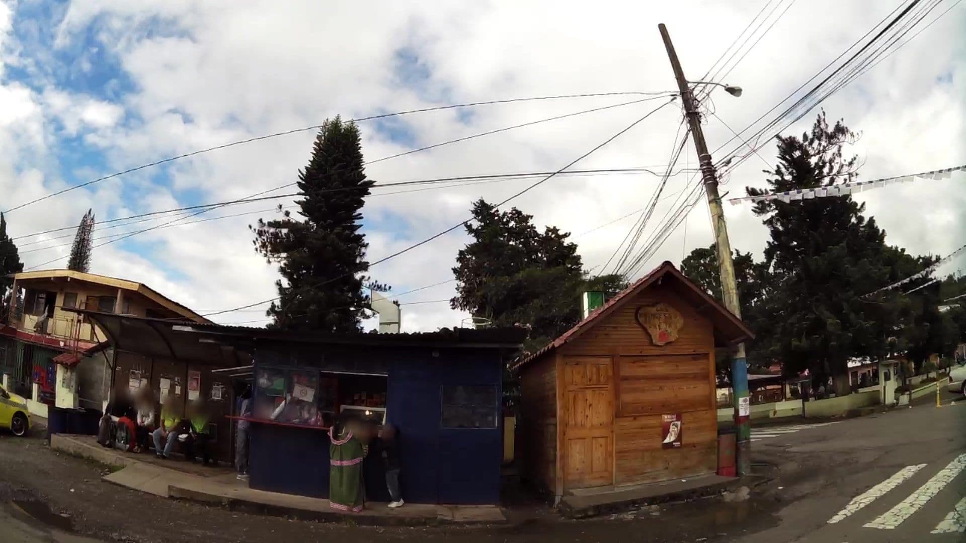 Street view near La Casa de Doña Cata, Bajo Boquete — © kaartcam (CC BY-SA · Mapillary)