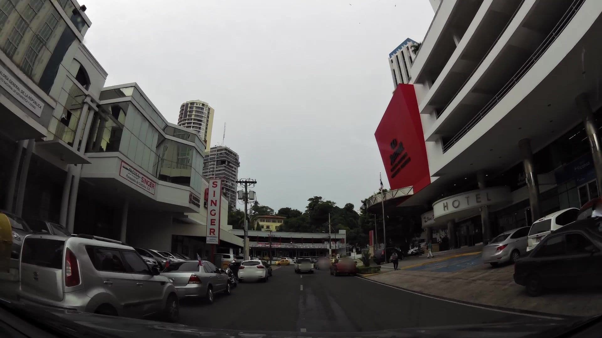 Street view near Marriott Executive Apartments Panama City, Finisterre, Panama City — © kaartcam (CC BY-SA · Mapillary)