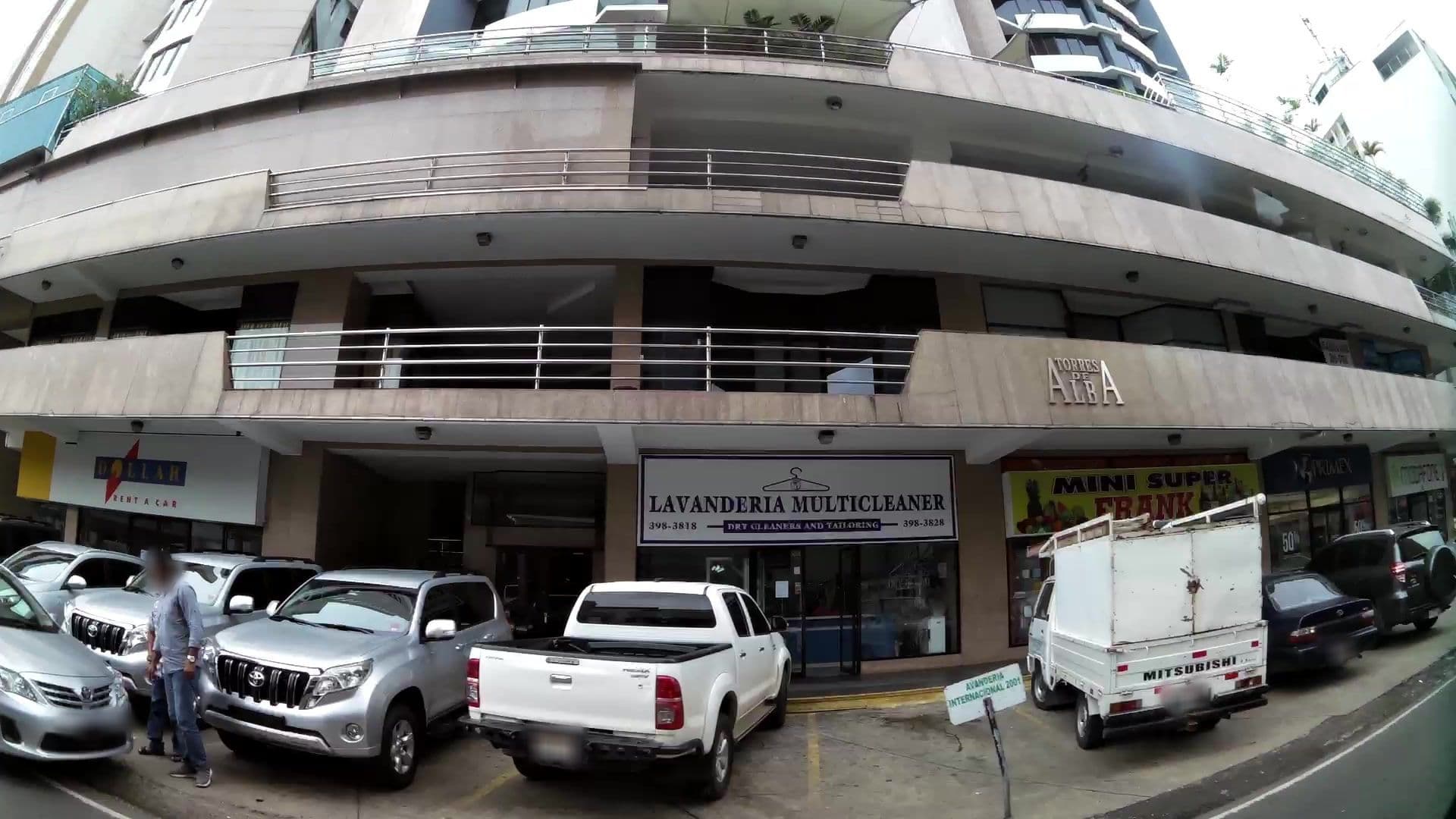 Street view near Torres de Alba, Panama City — © kaartcam (CC BY-SA · Mapillary)