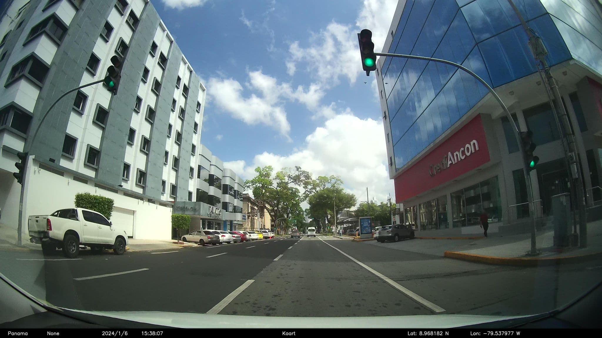 Street view near Hotel Veracruz, Curundú — © kaart_2 (CC BY-SA · Mapillary)