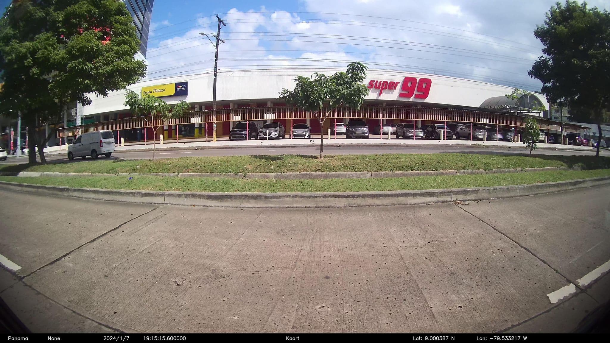 Street view near Hostal Sweet Home Panama, Panama City — © kaart_1 (CC BY-SA · Mapillary)