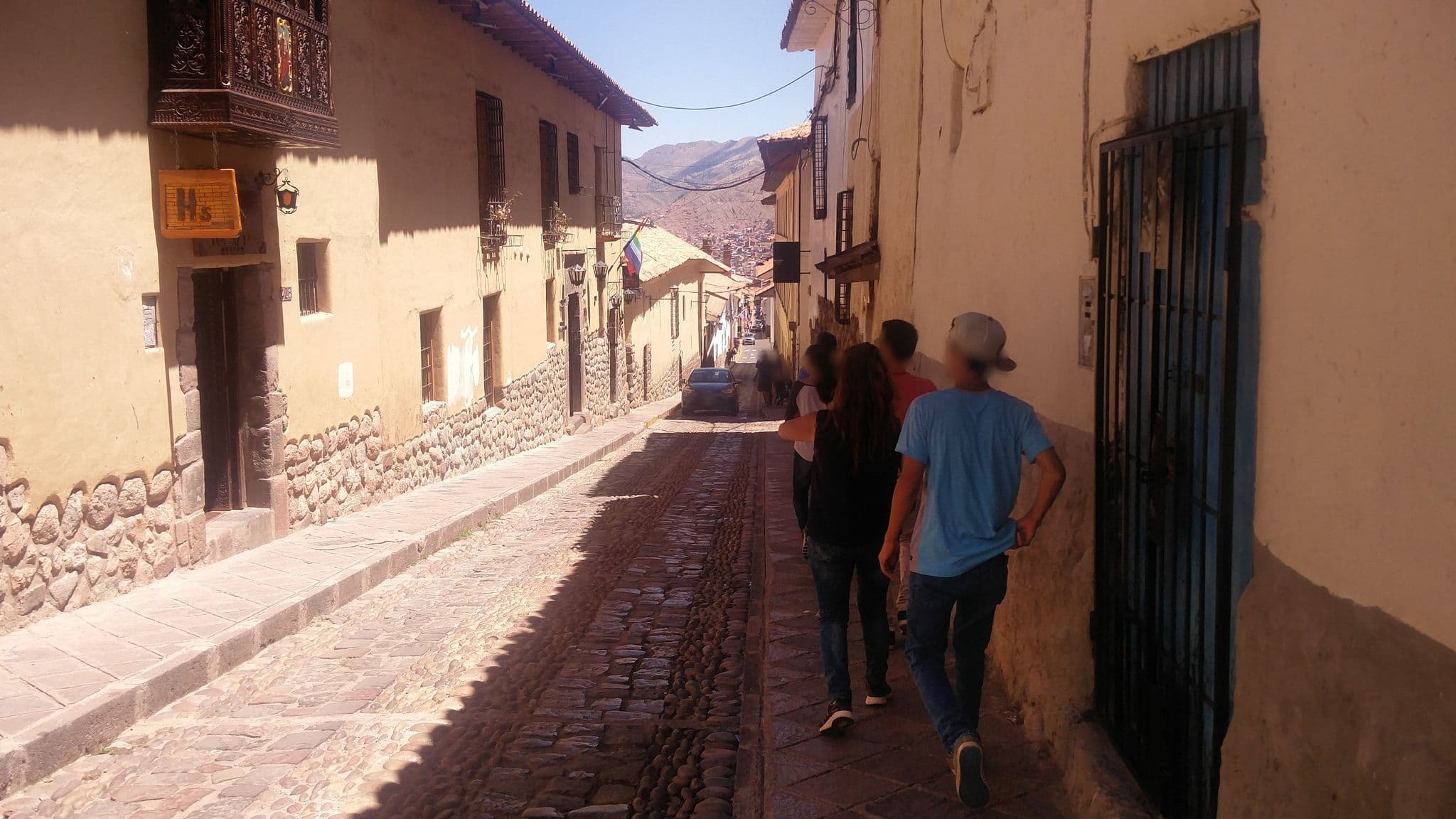 Street view near Casa Peralta, Santiago