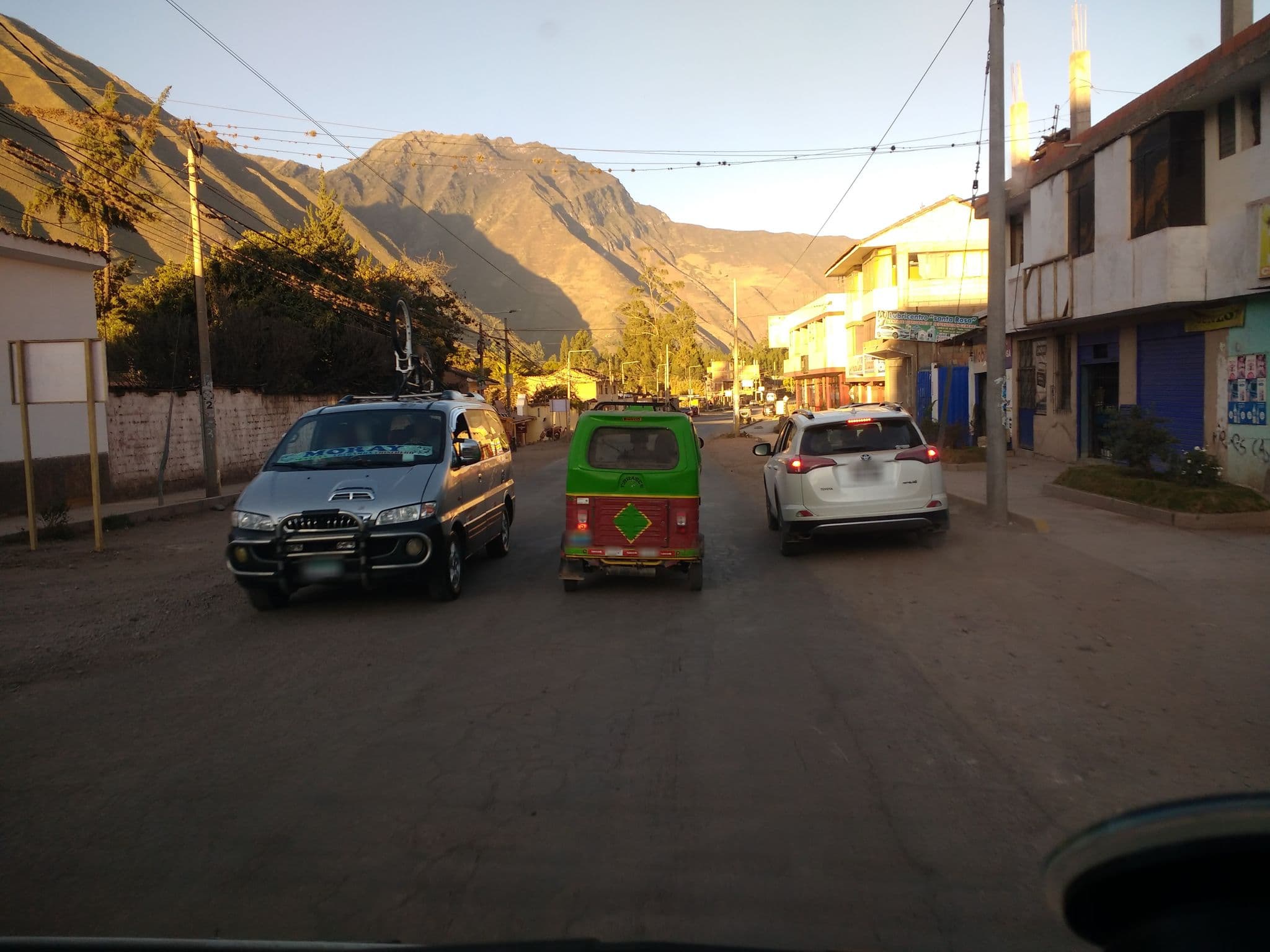 Street view near Hostal Miramonti, Urubamba