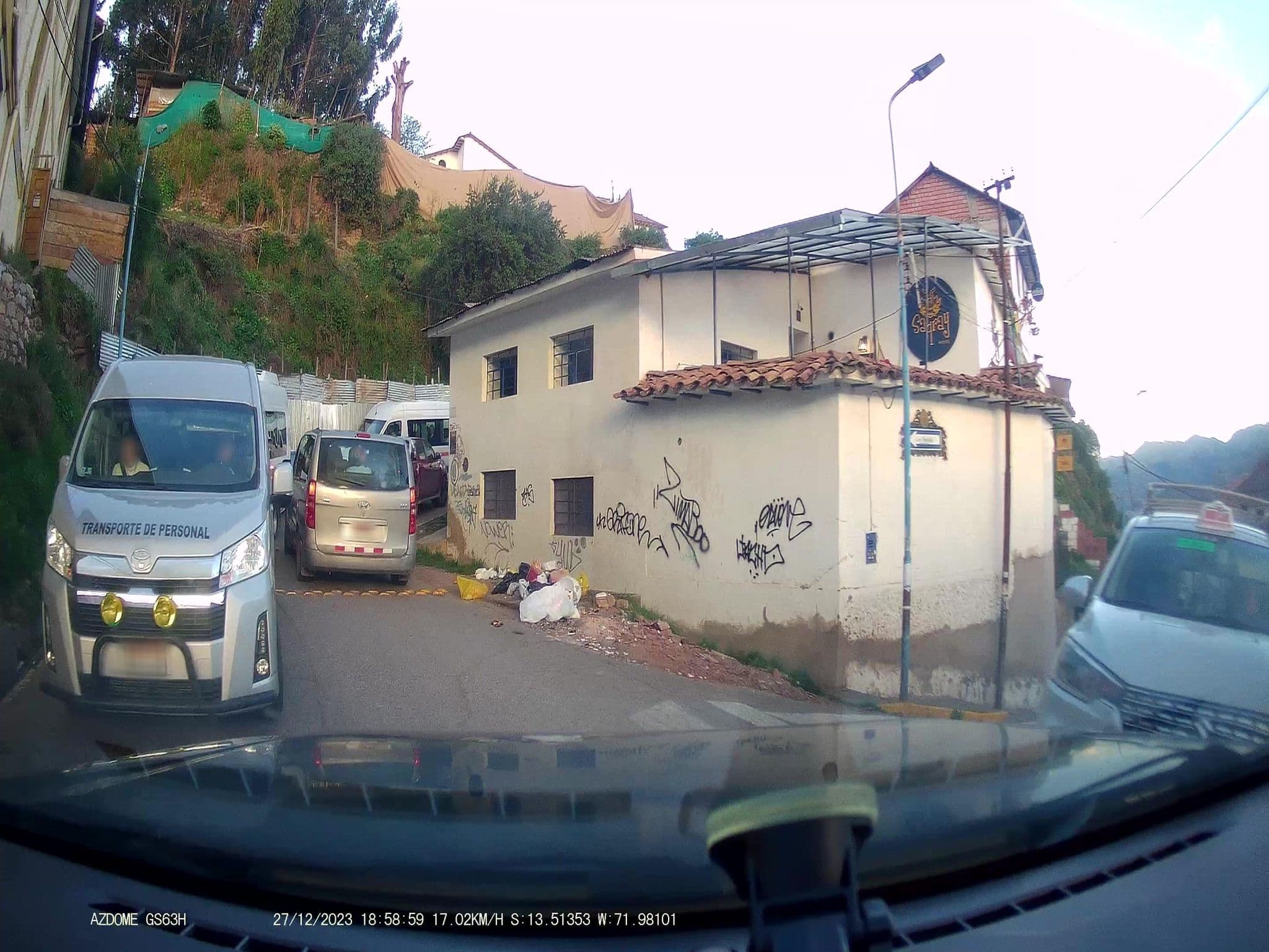 Street view near WalkOnInn, Santiago