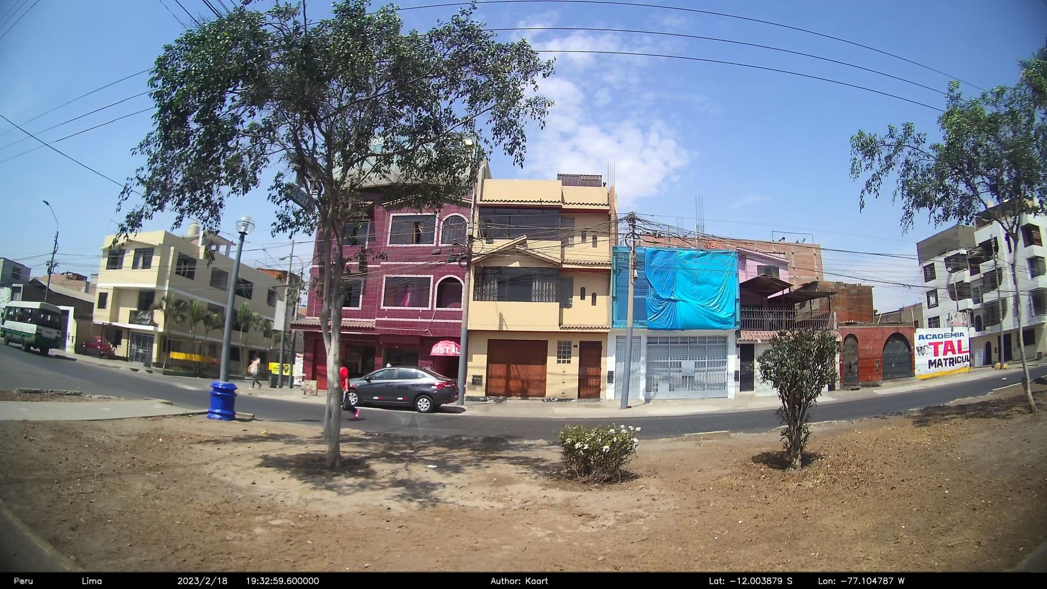 Street view near Hostal El Dorado, Carmen De La Legua Reynoso — © kaart_2 (CC BY-SA · Mapillary)