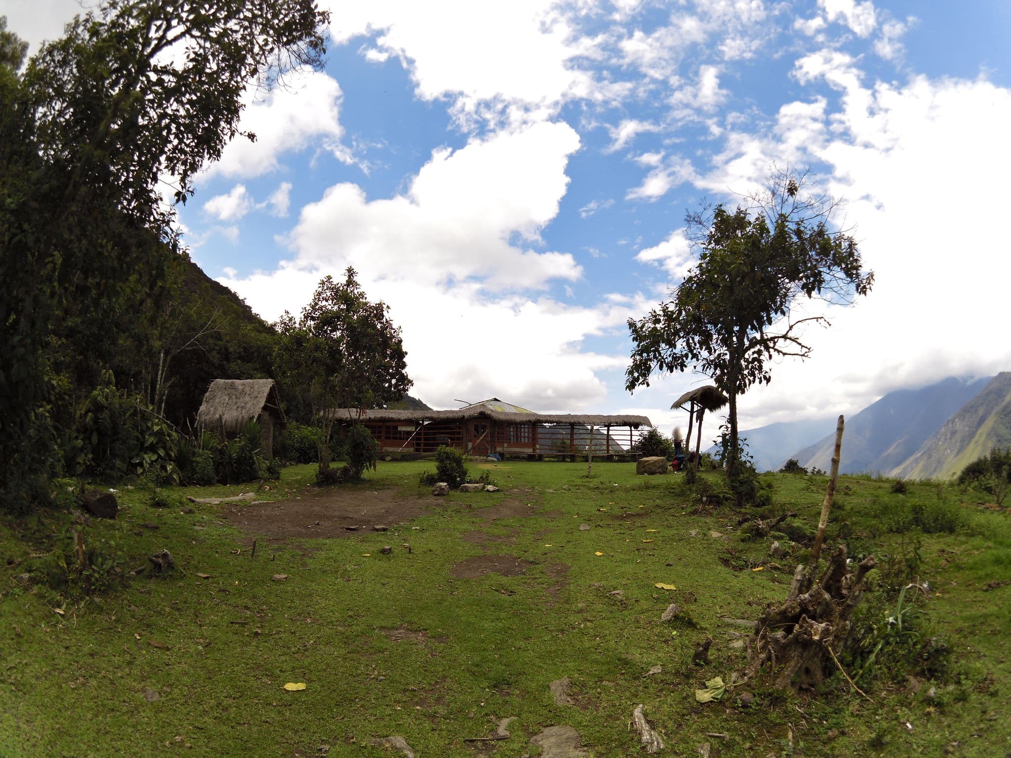Street view near Llactapata Camping, Machupicchu