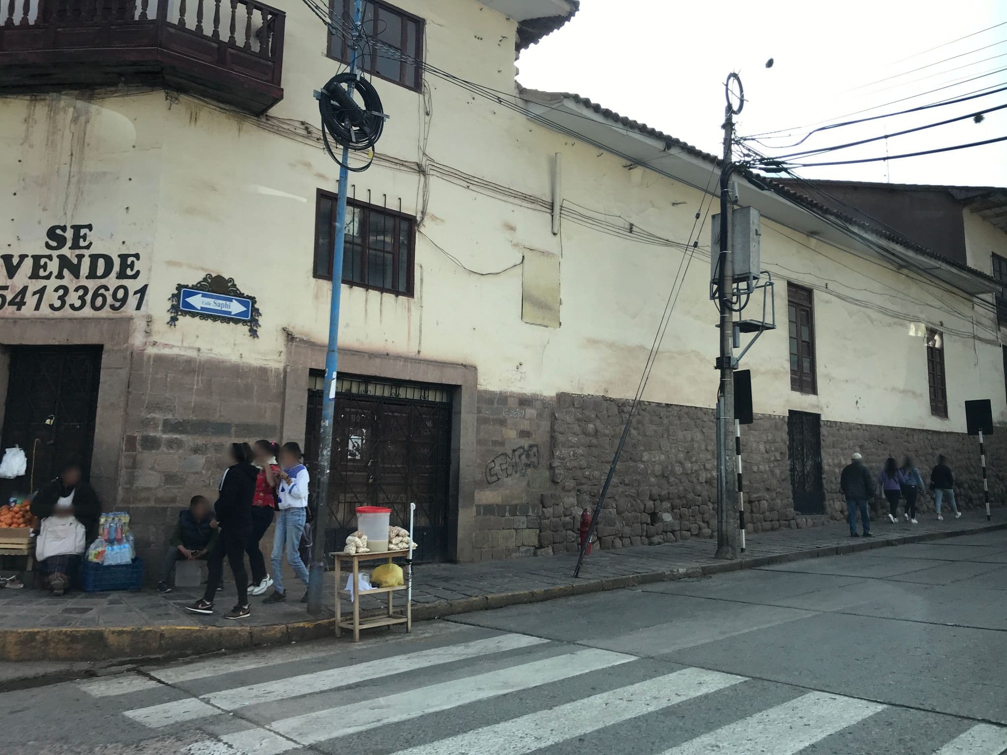Street view near Saphi Inn, Santiago