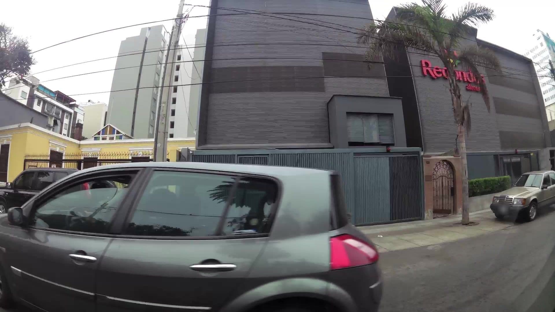 Street view near Residencial Miraflores, Miraflores