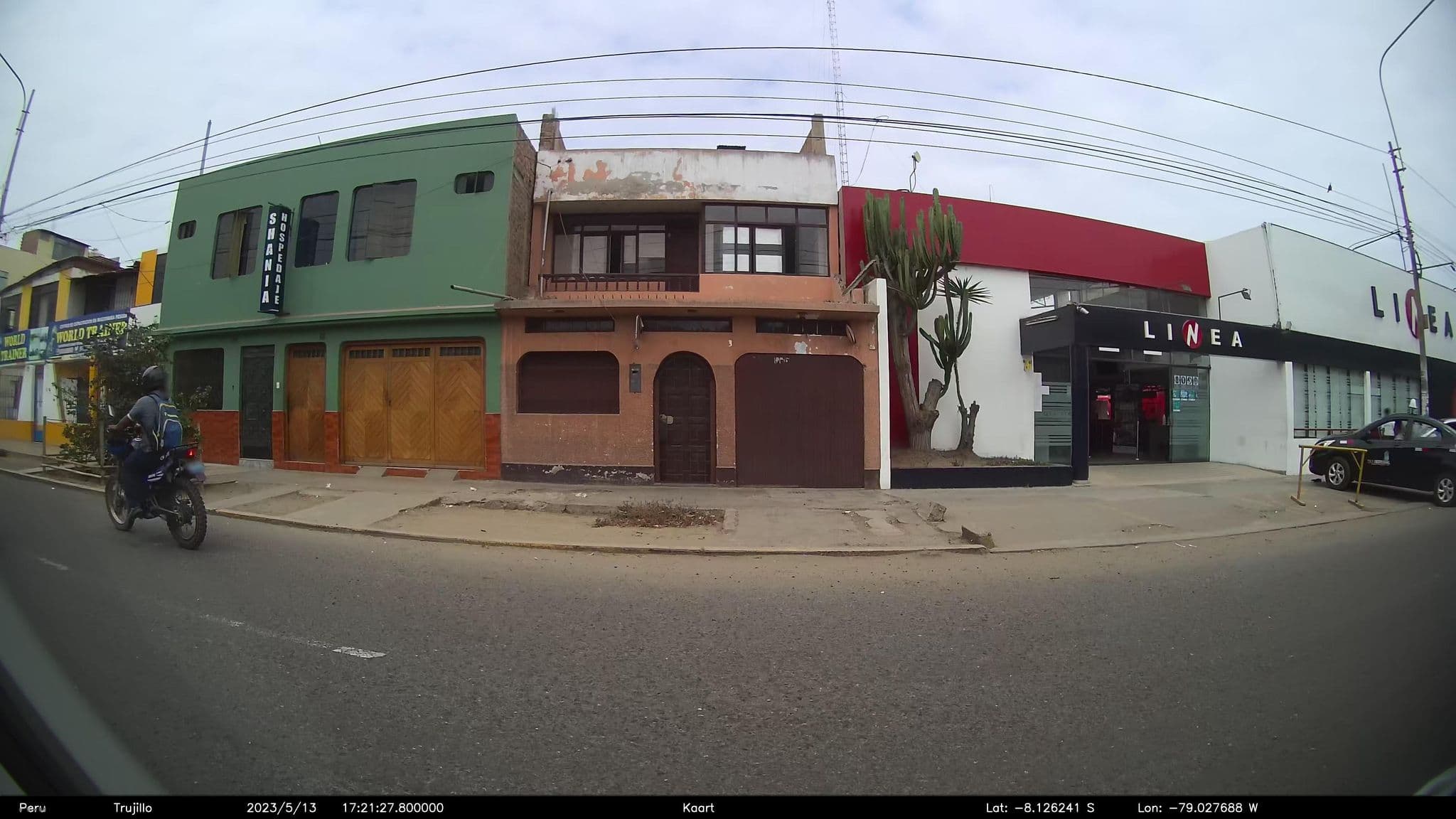 Street view near Shania, Trujillo