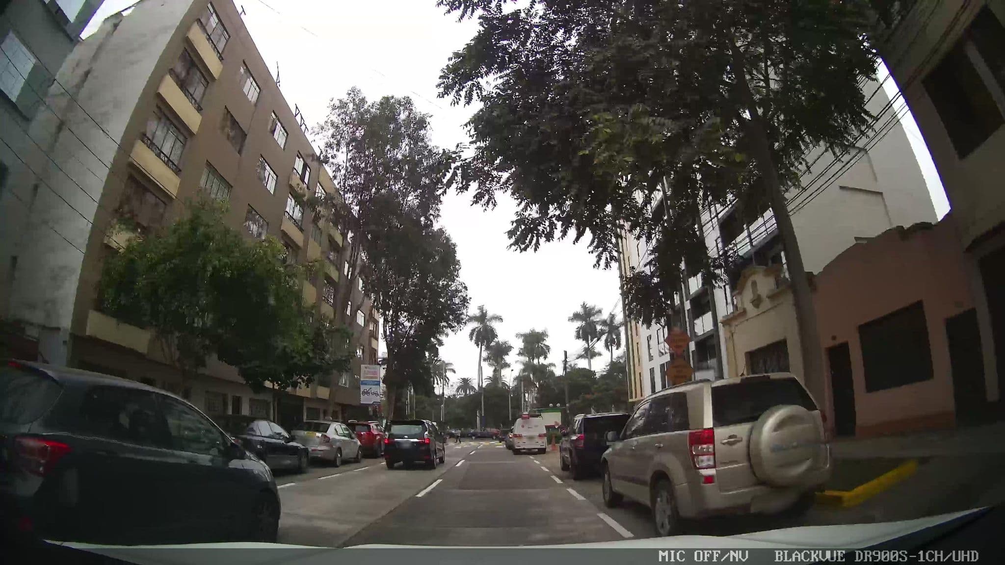 Street view near Sumaq, Jesus Maria — © kaart_3 (CC BY-SA · Mapillary)