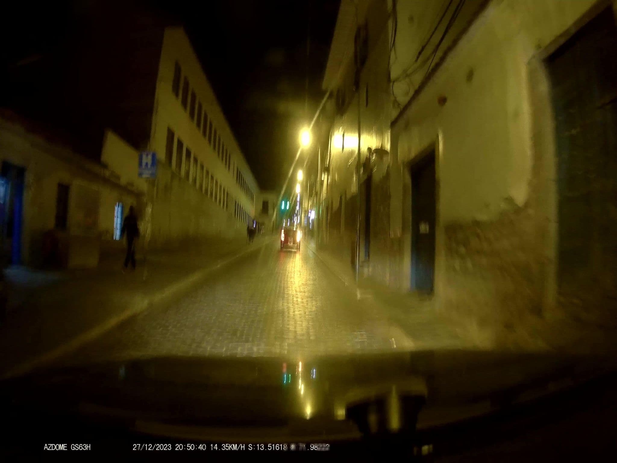 Street view near Casa Cristobal, Santiago