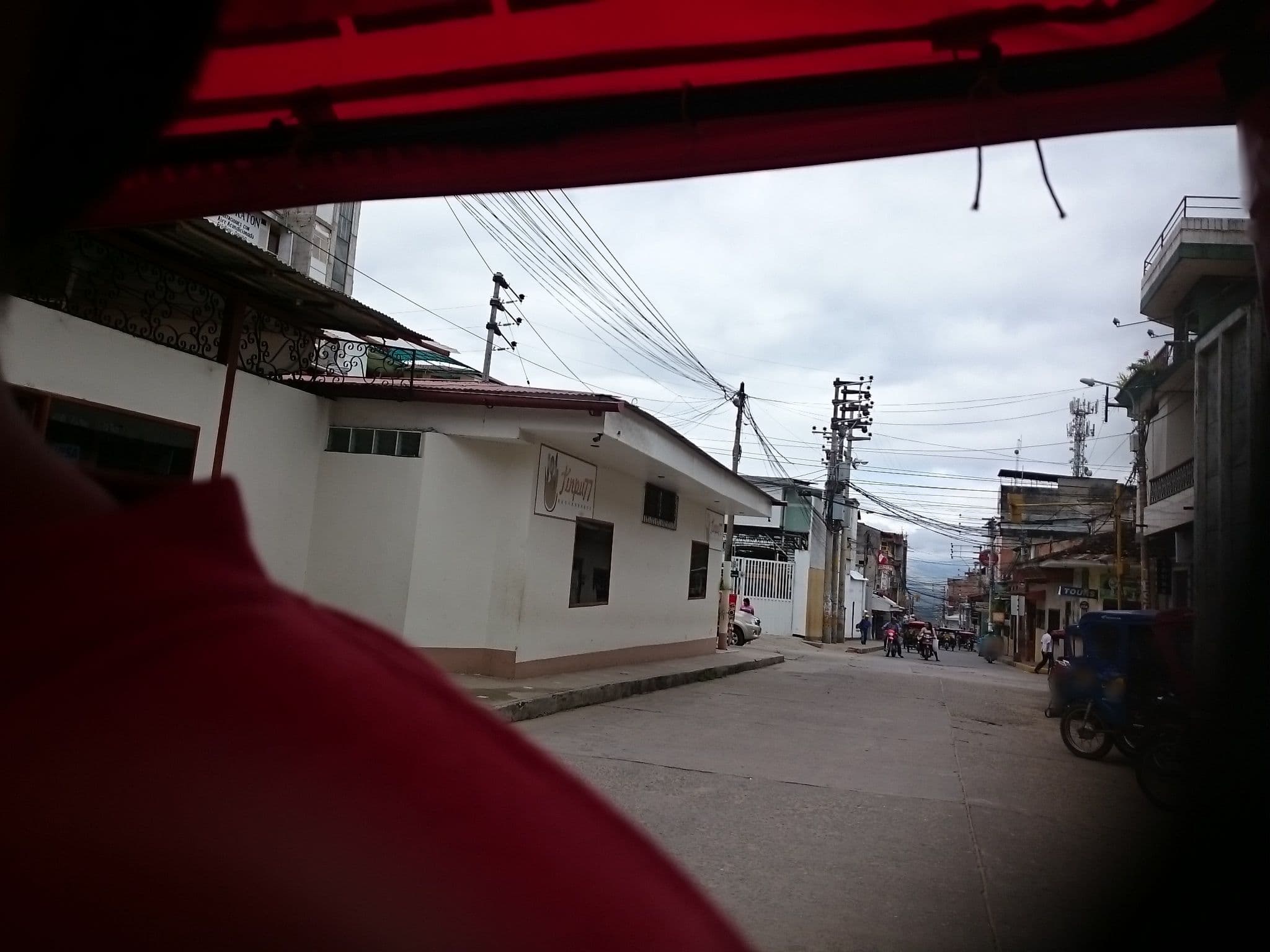 Street view near Alojamiento Luis Fernando, La Banda — © sguinetti (CC BY-SA · Mapillary)