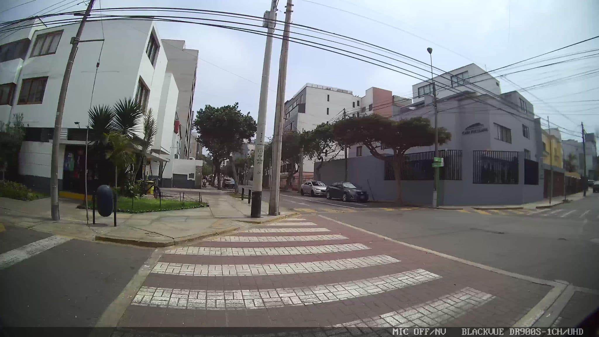 Street view near Pucllana, Miraflores