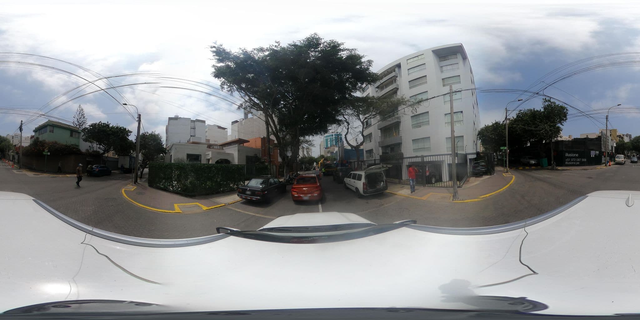 Street view near Friends House 2, Miraflores — © kaart_360 (CC BY-SA · Mapillary)