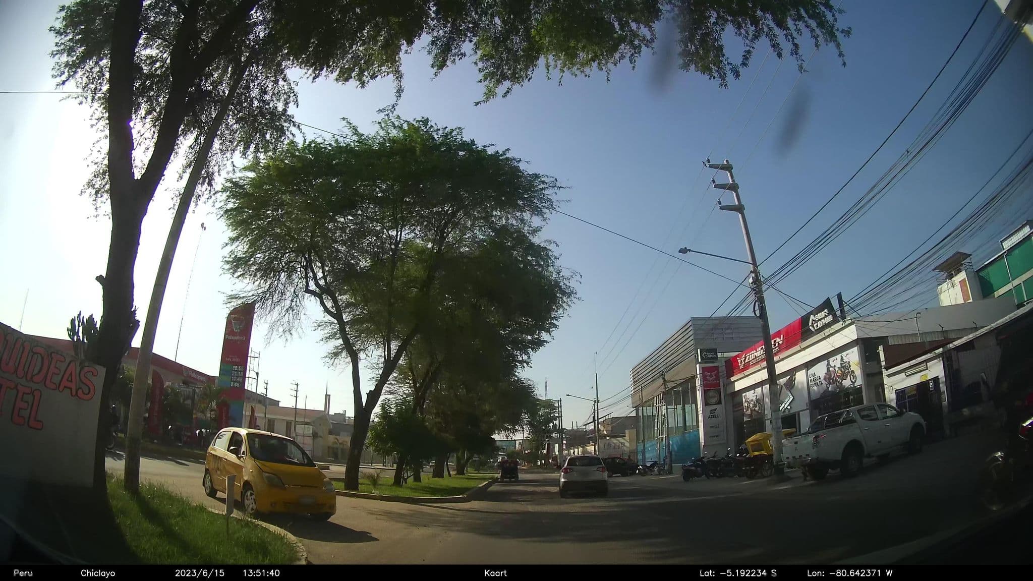 Street view near Las Orquídeas 1, Piura — © kaart_2 (CC BY-SA · Mapillary)