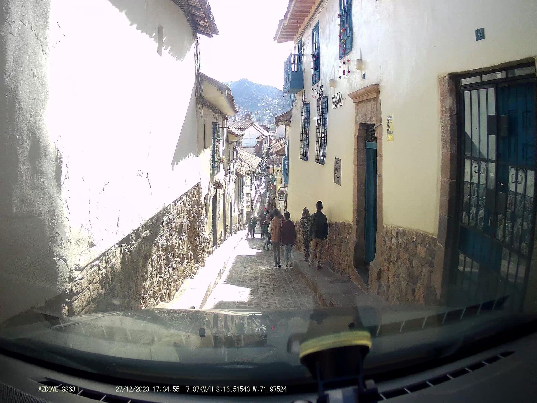 Street view near Amaru Inca, Wanchaq — © jaderbavaresco (CC BY-SA · Mapillary)