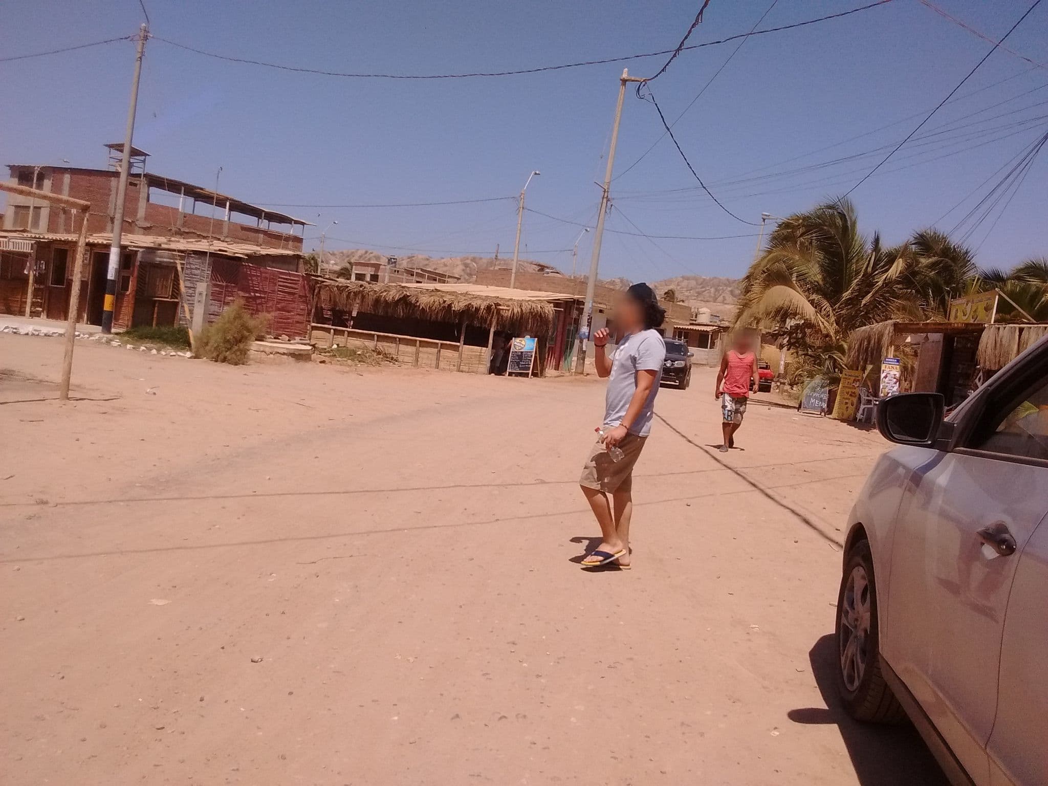 Street view near Sol de Mancora, Máncora
