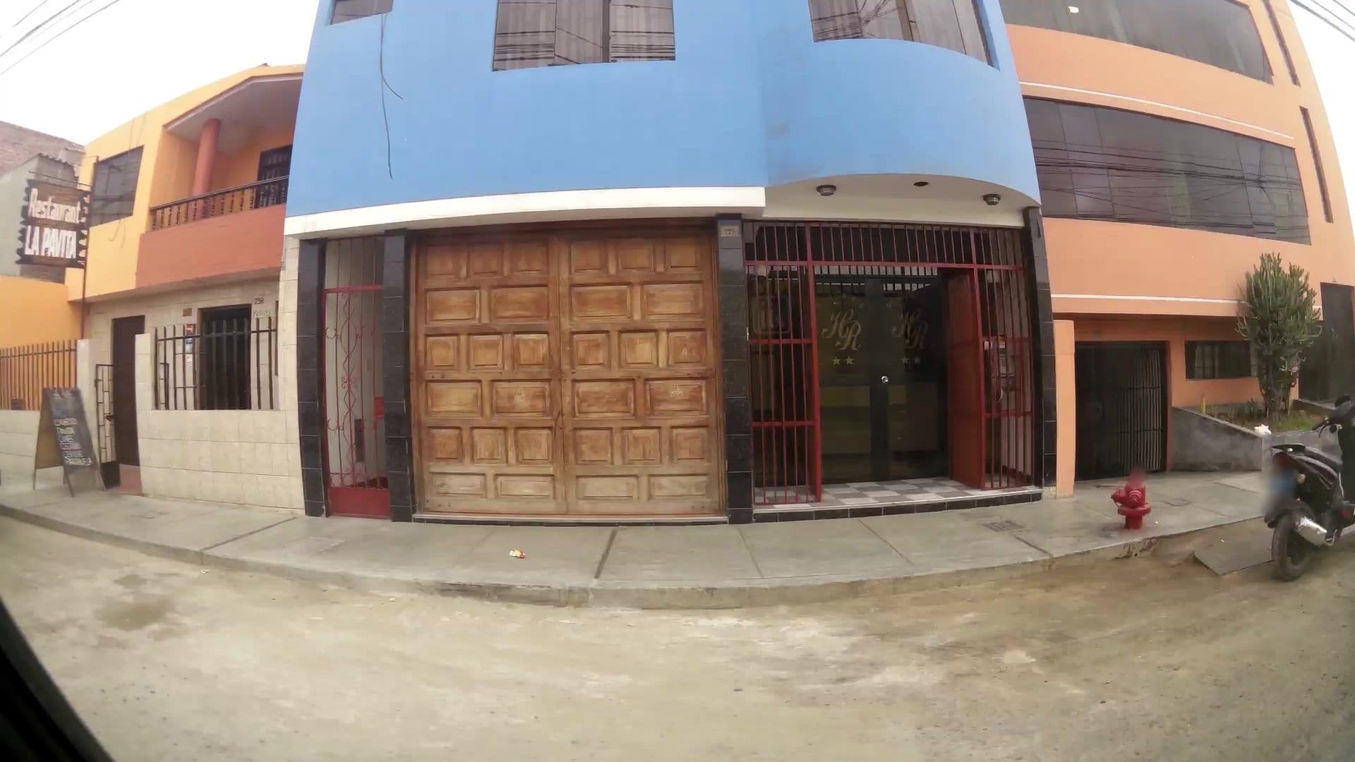 Street view near Hostal Romance, Trujillo — © kaartcam (CC BY-SA · Mapillary)