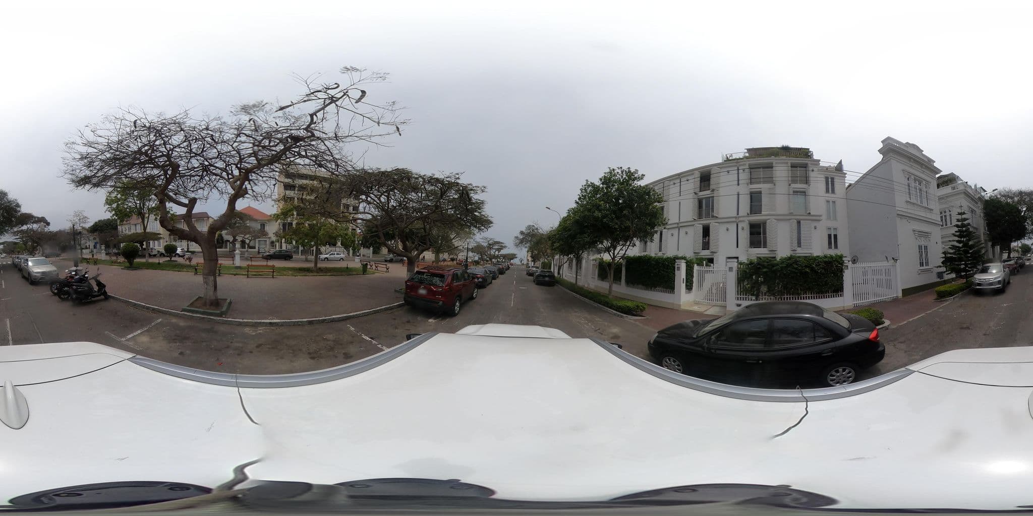 Street view near Hotel B, Barranco — © kaart_360 (CC BY-SA · Mapillary)