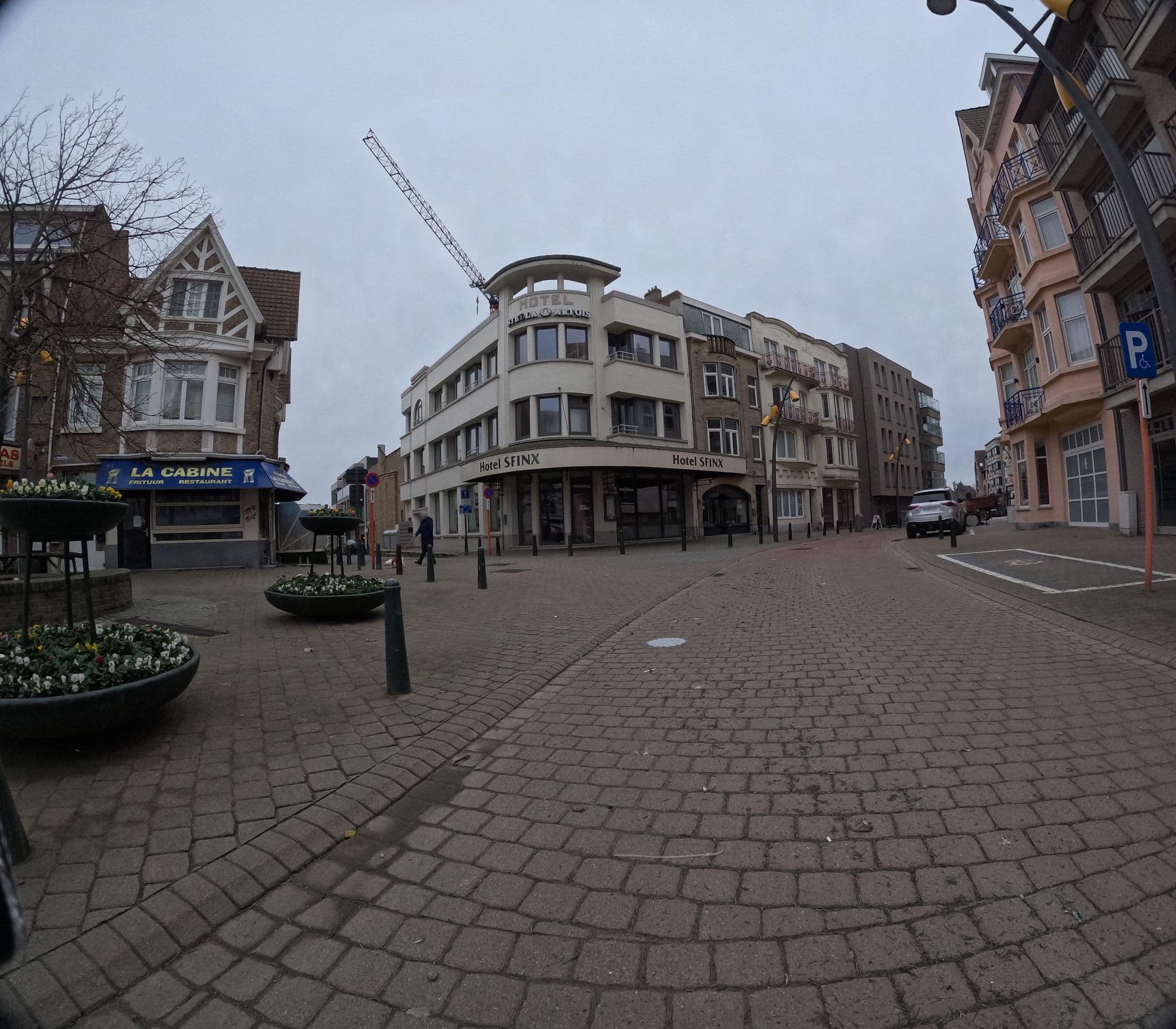 Street view near sfinc, De Panne — © filipc (CC BY-SA · Mapillary)