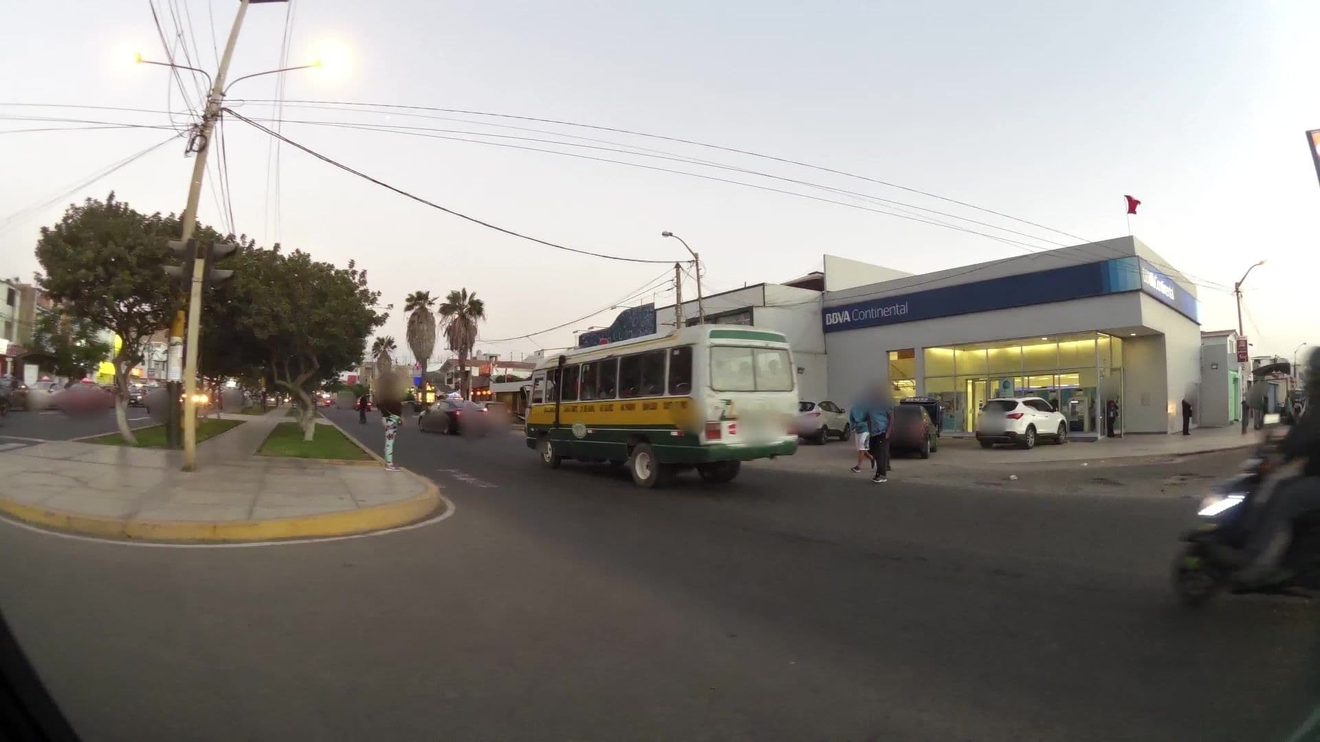 Street view near Hostal La Casona de Buenos Aires, Chimbote — © kaartcam (CC BY-SA · Mapillary)